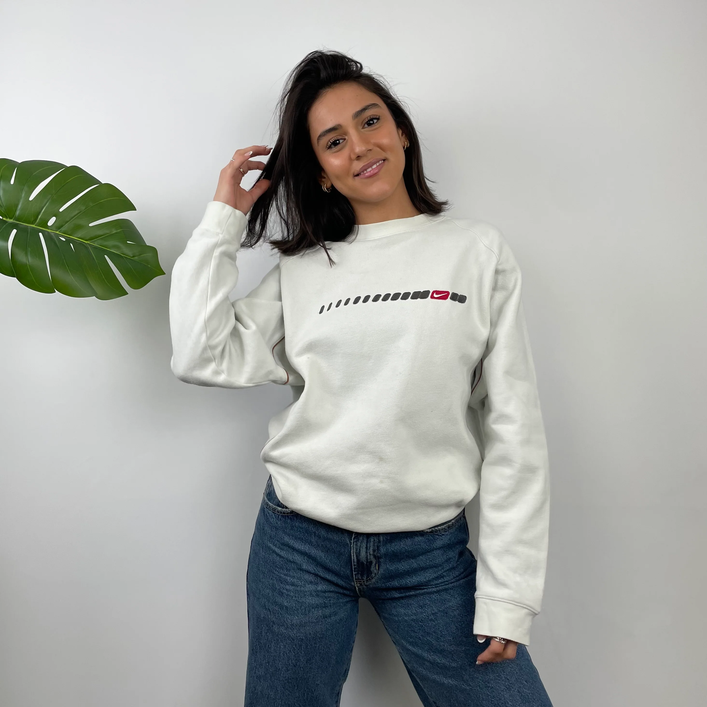 Nike White Embroidered Swoosh Sweatshirt (M) - Image 5
