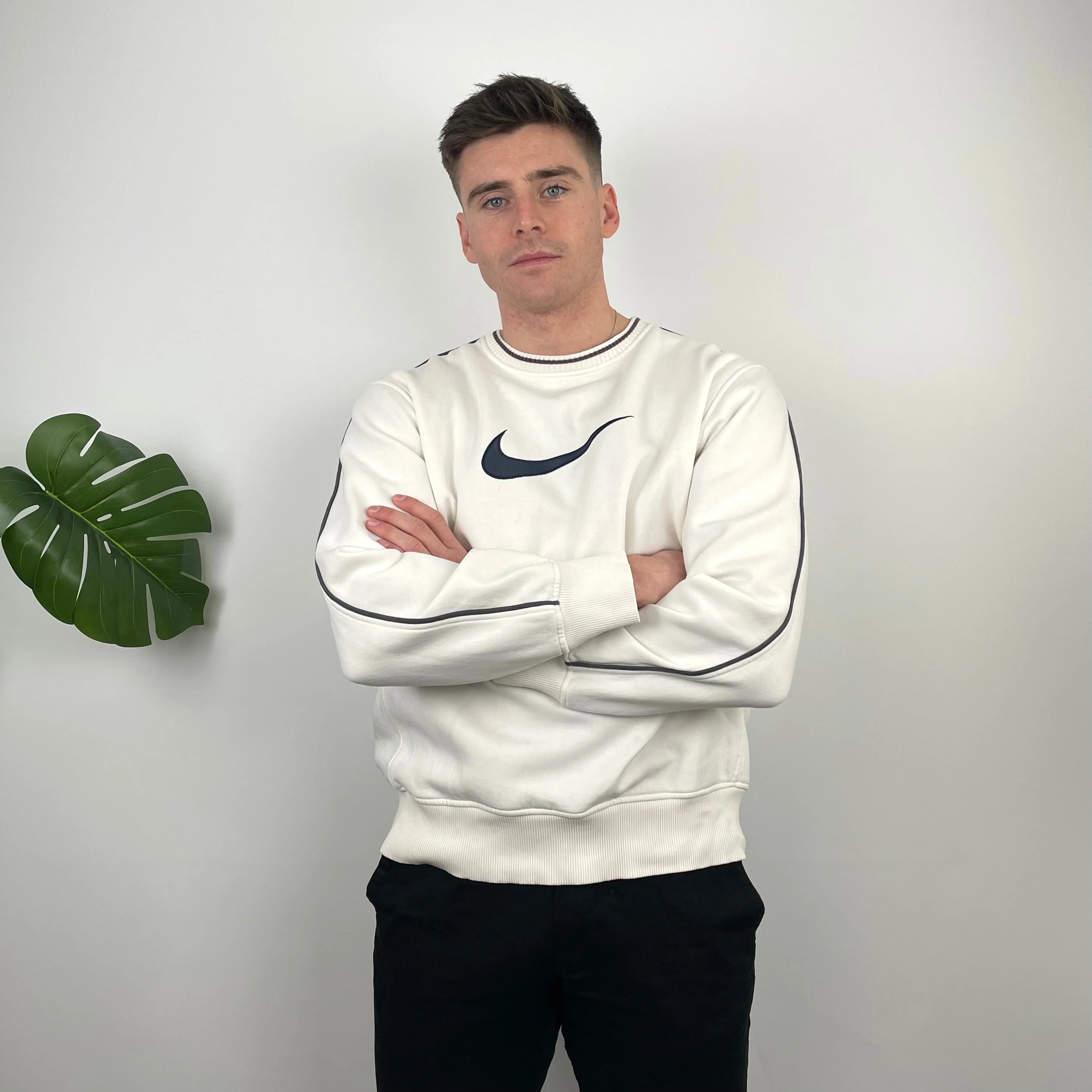 Nike White Embroidered Swoosh Sweatshirt (L) - Image 2