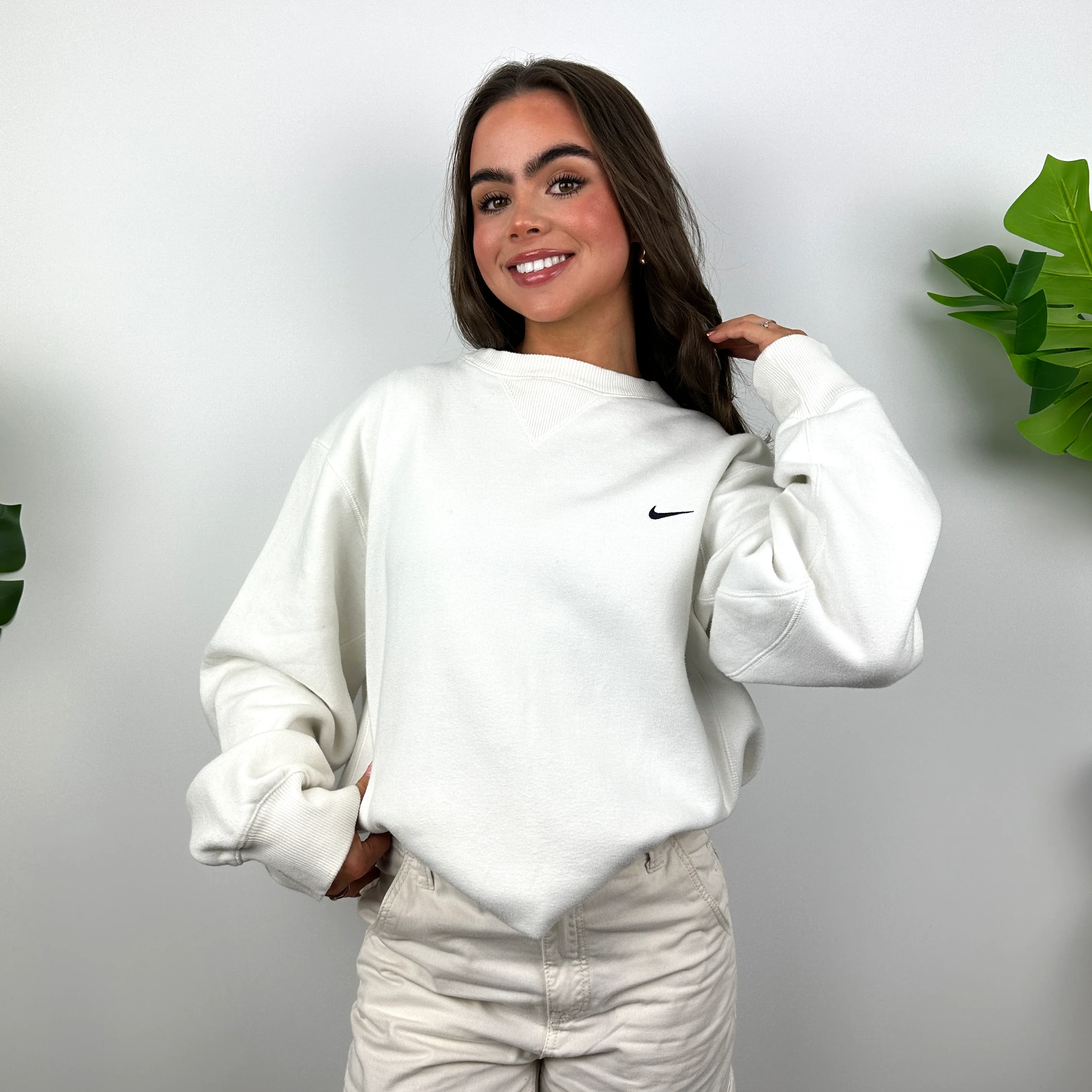 Nike White Embroidered Swoosh Sweatshirt (L) - Image 7