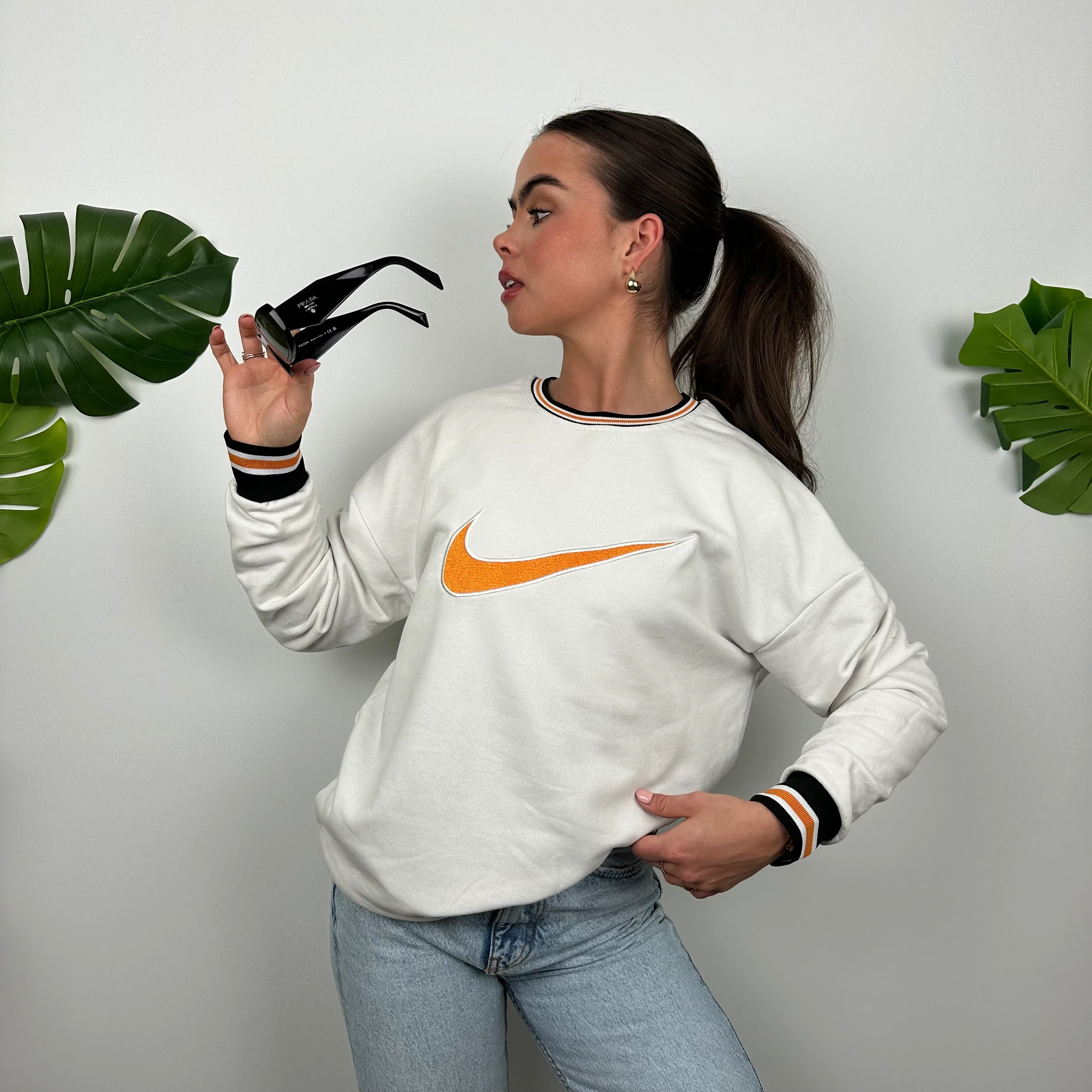 Nike White Embroidered Swoosh Sweatshirt (M) - Image 4