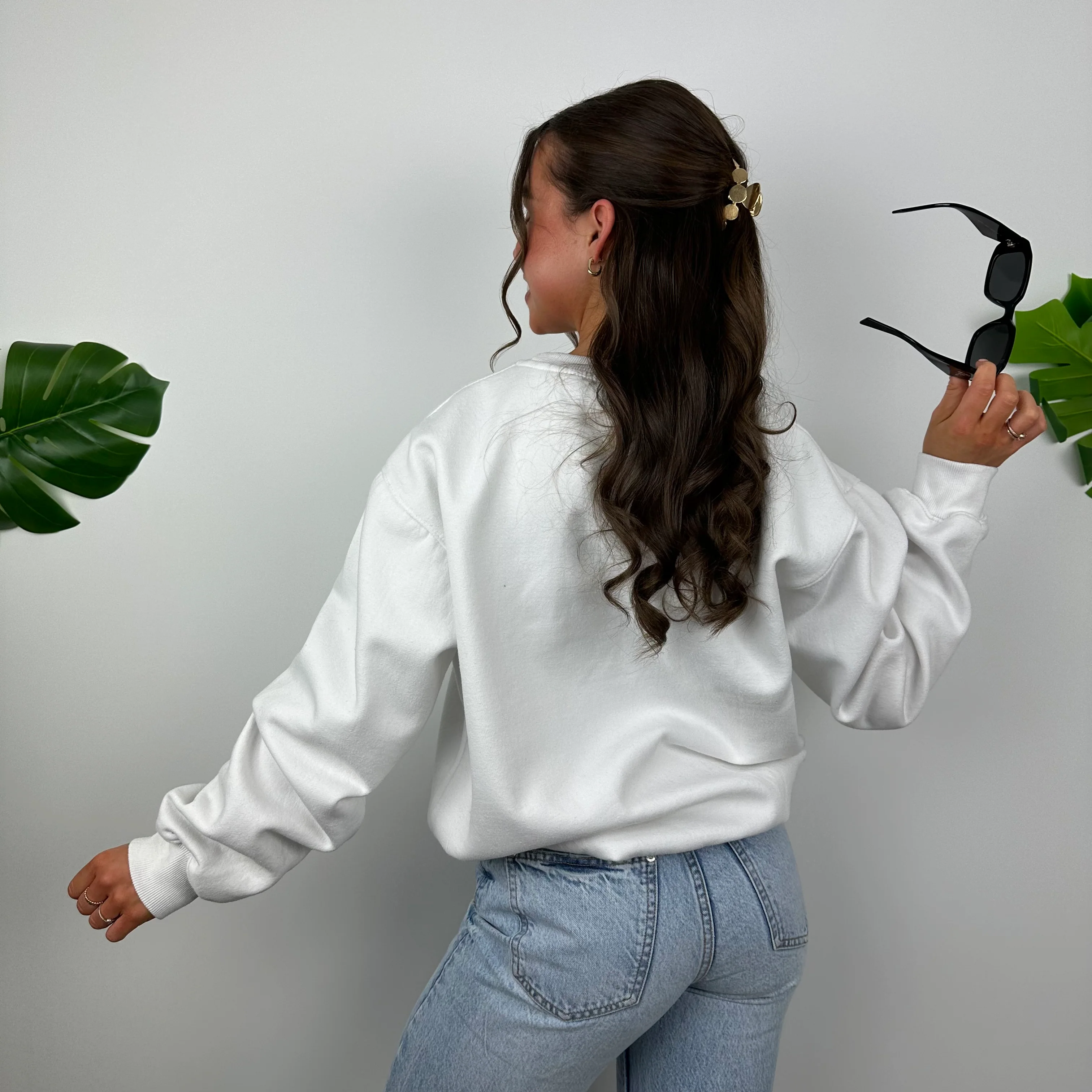 Nike White Embroidered Swoosh Sweatshirt (L) - Image 5