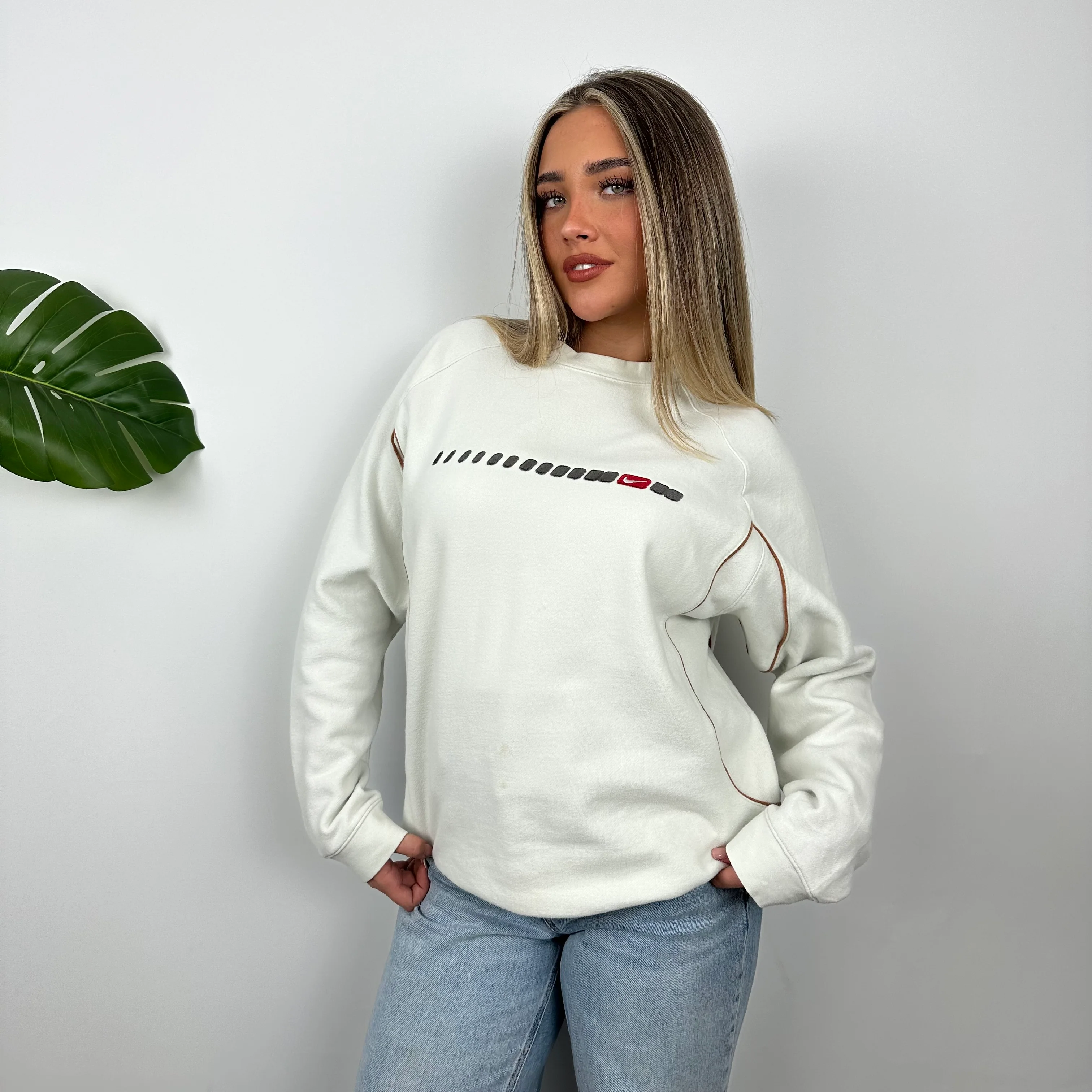 Nike White Embroidered Swoosh Sweatshirt (M) - Image 3