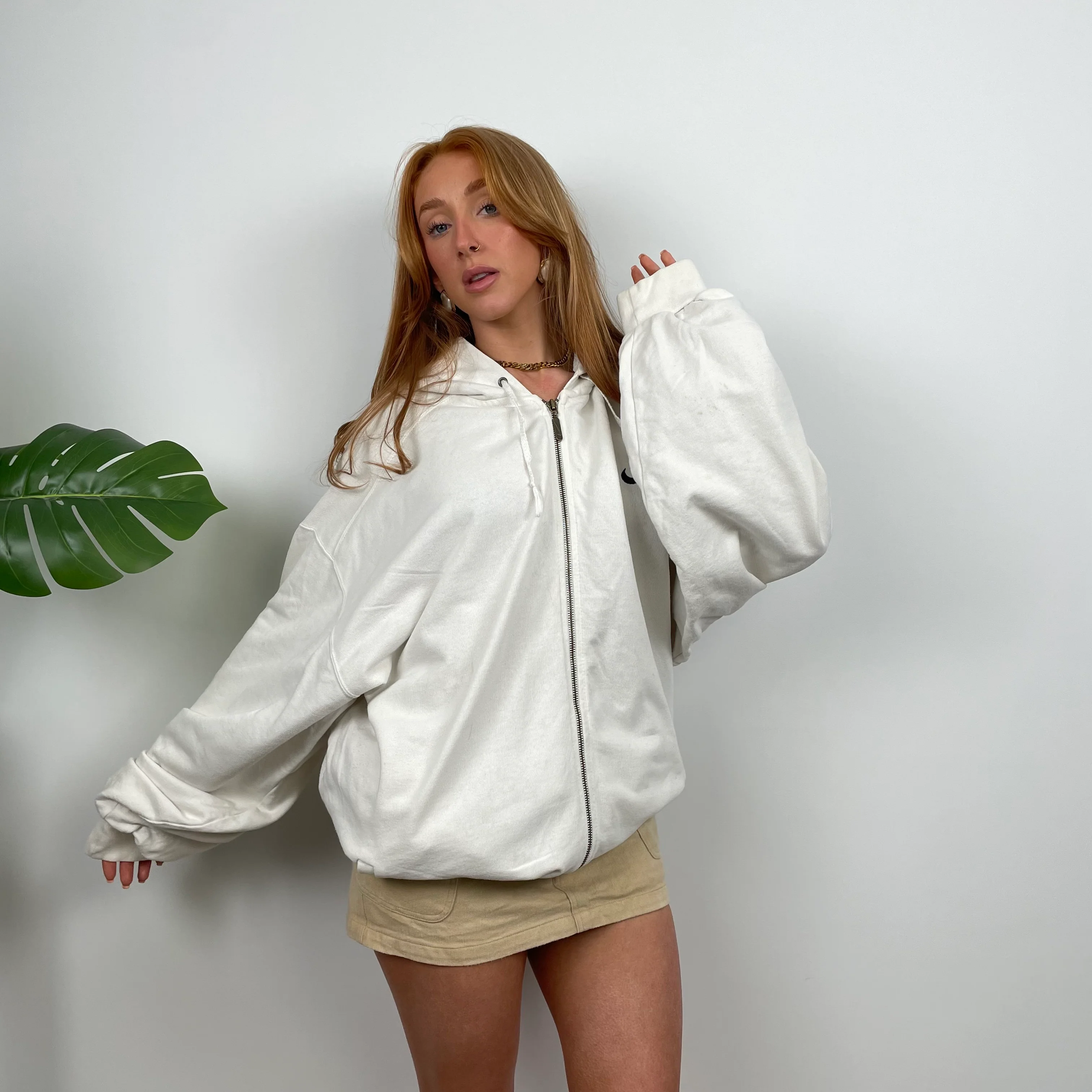 Nike White Embroidered Swoosh Zip Up Hoodie (XXL) - Image 3