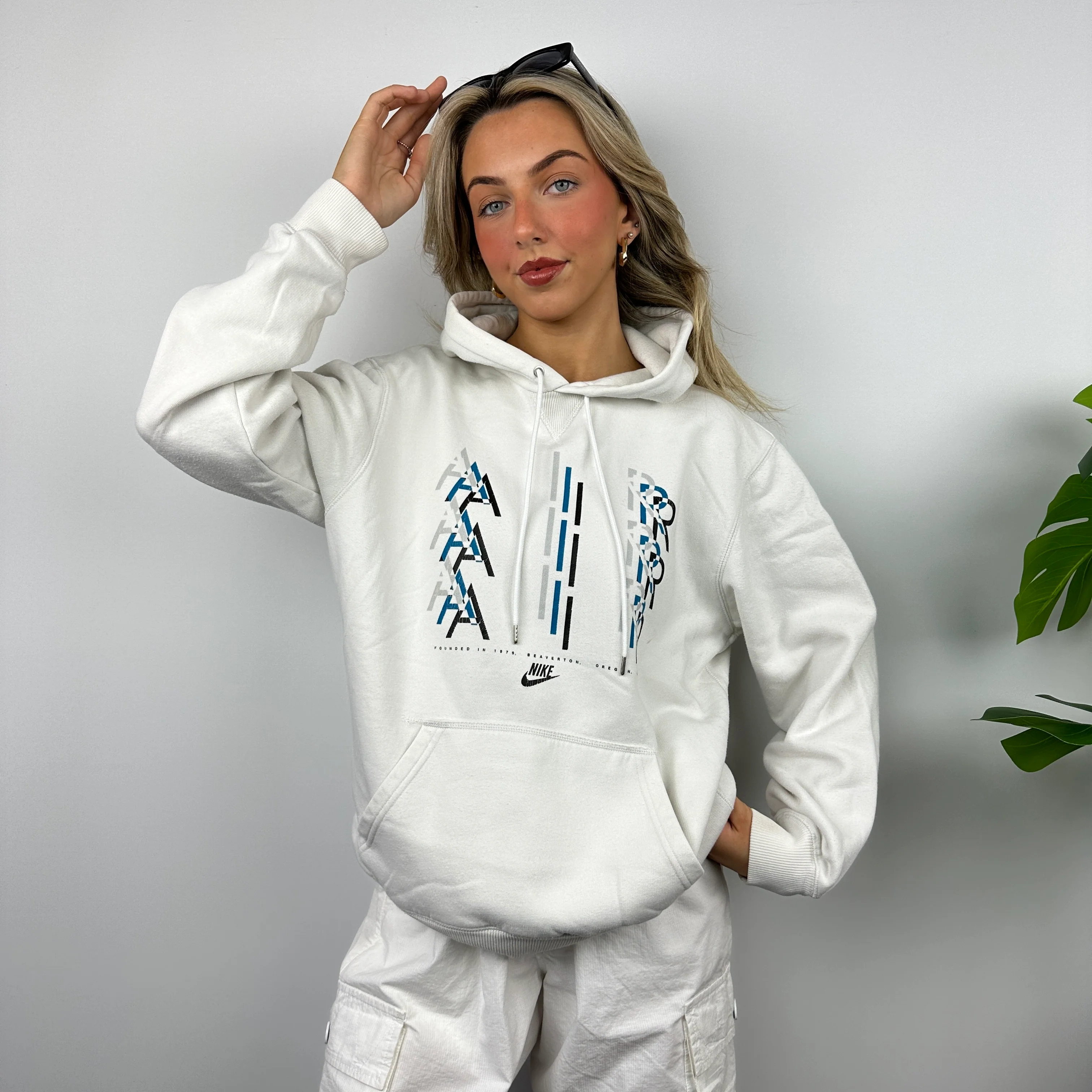 Nike White Spell Out Hoodie (M) - Image 7