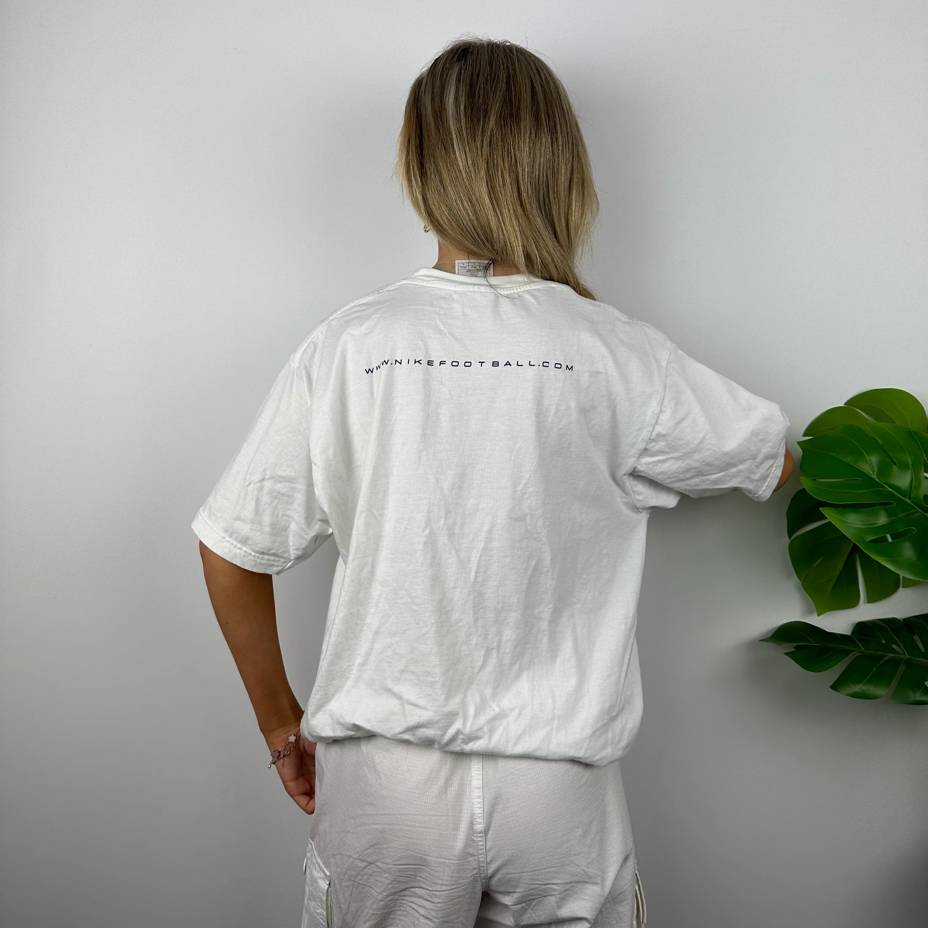 Nike White Spell Out T Shirt (L) - Image 6