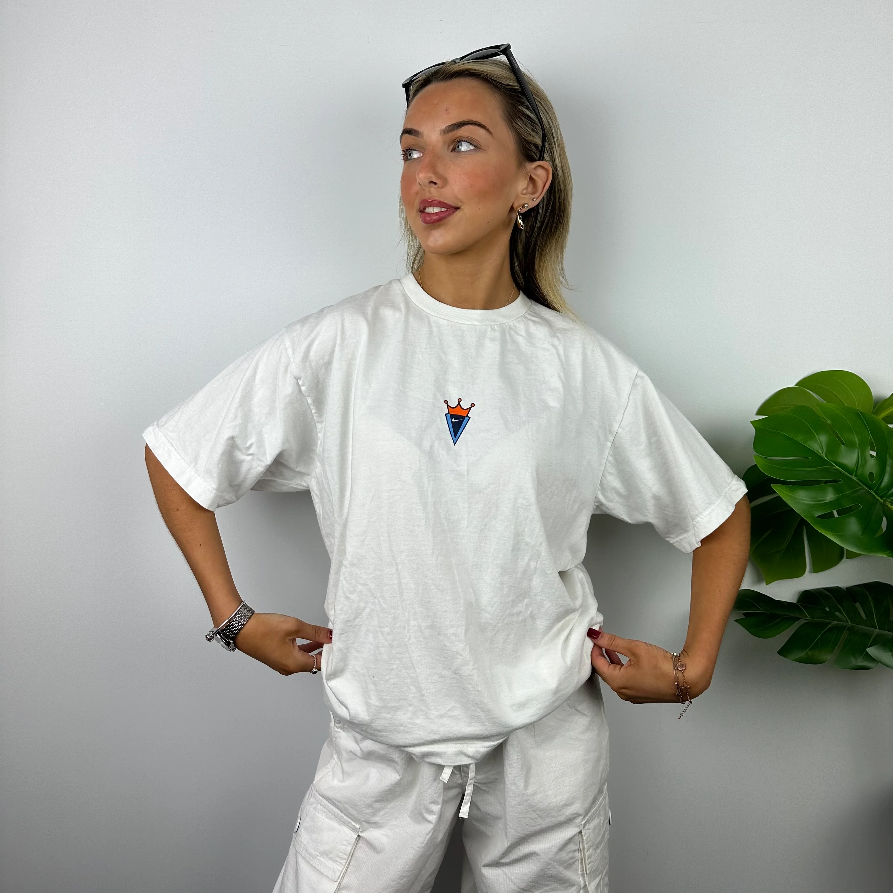 Nike White Spell Out T Shirt (L) - Image 7