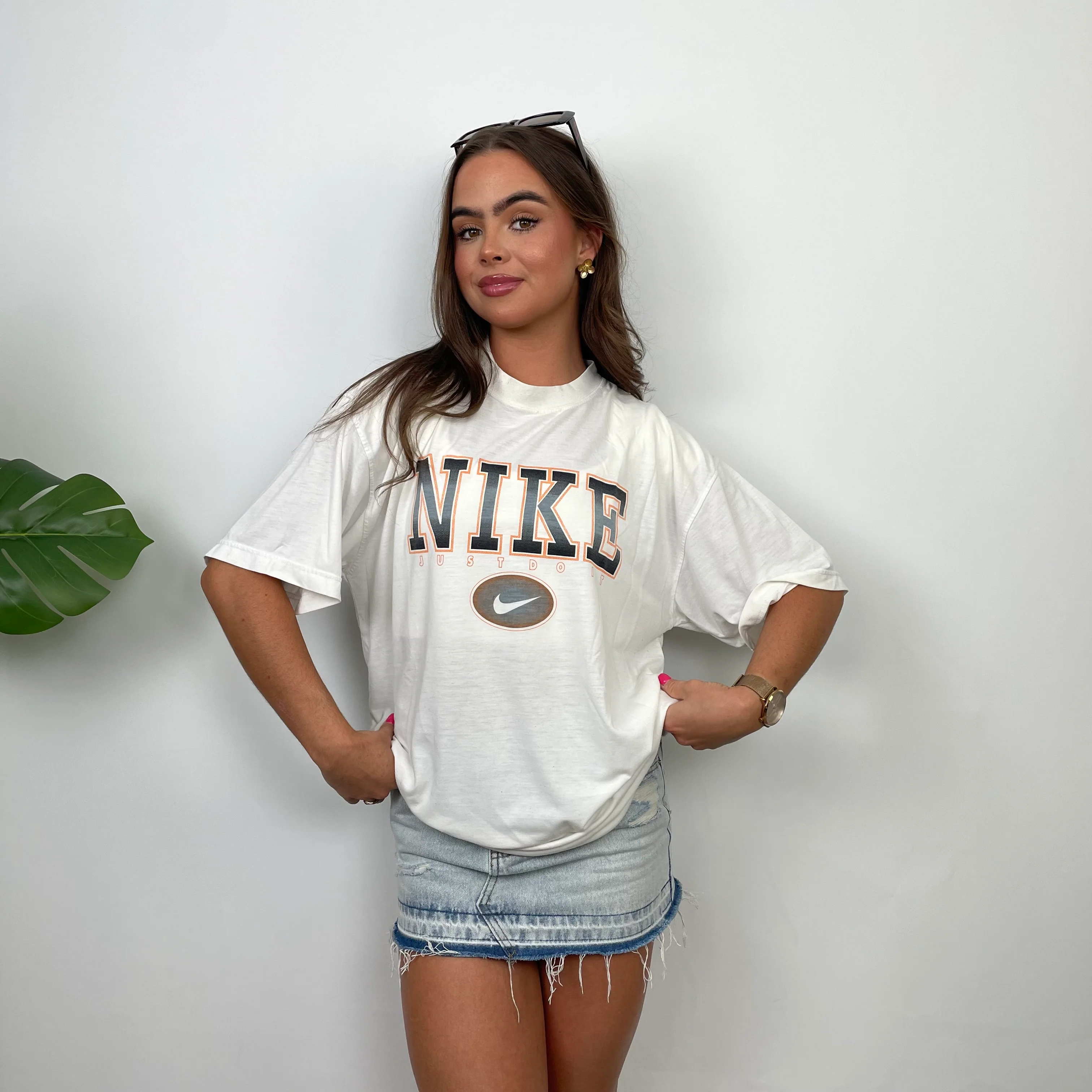 Nike White Spell Out T Shirt (L) - Image 2