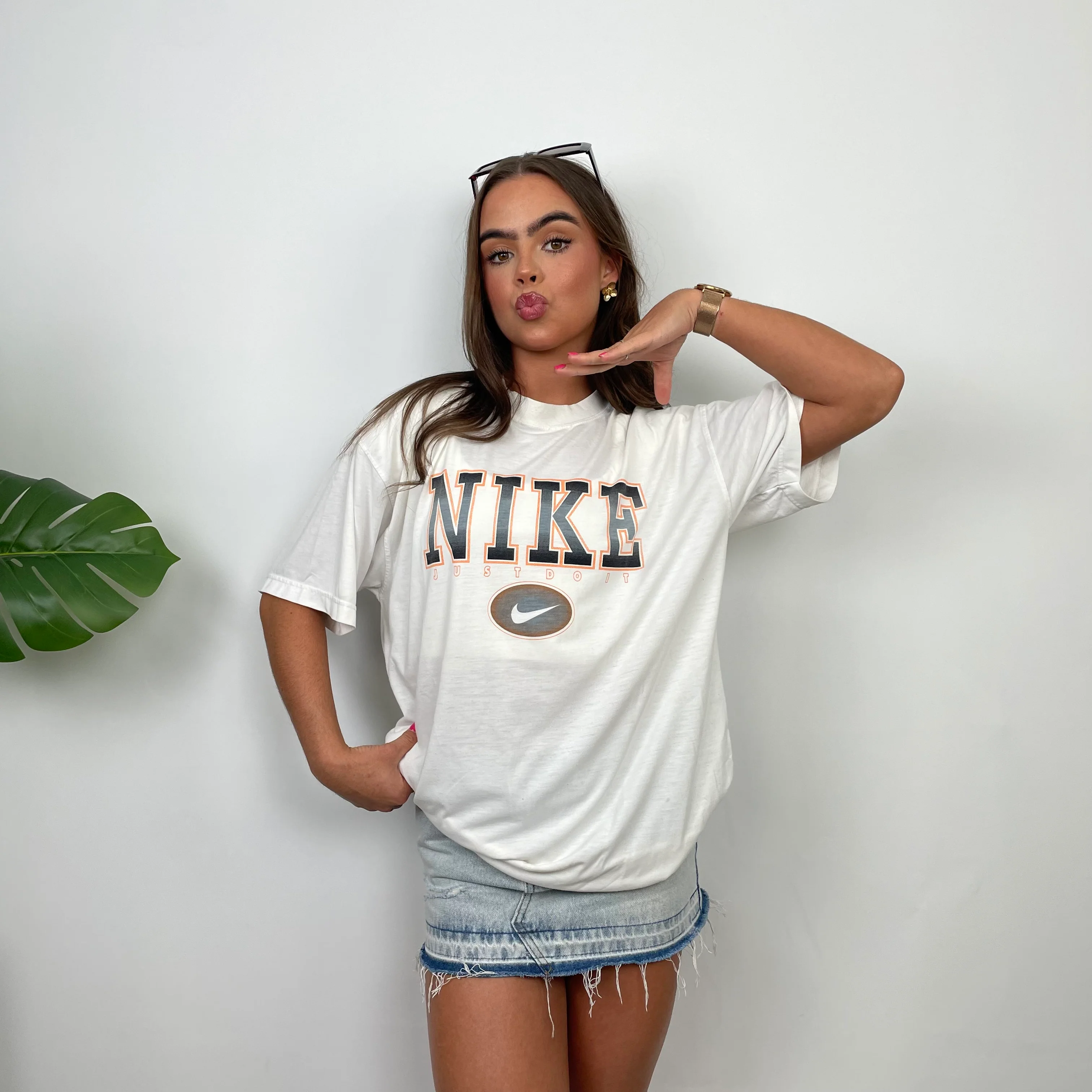 Nike White Spell Out T Shirt (L) - Image 3