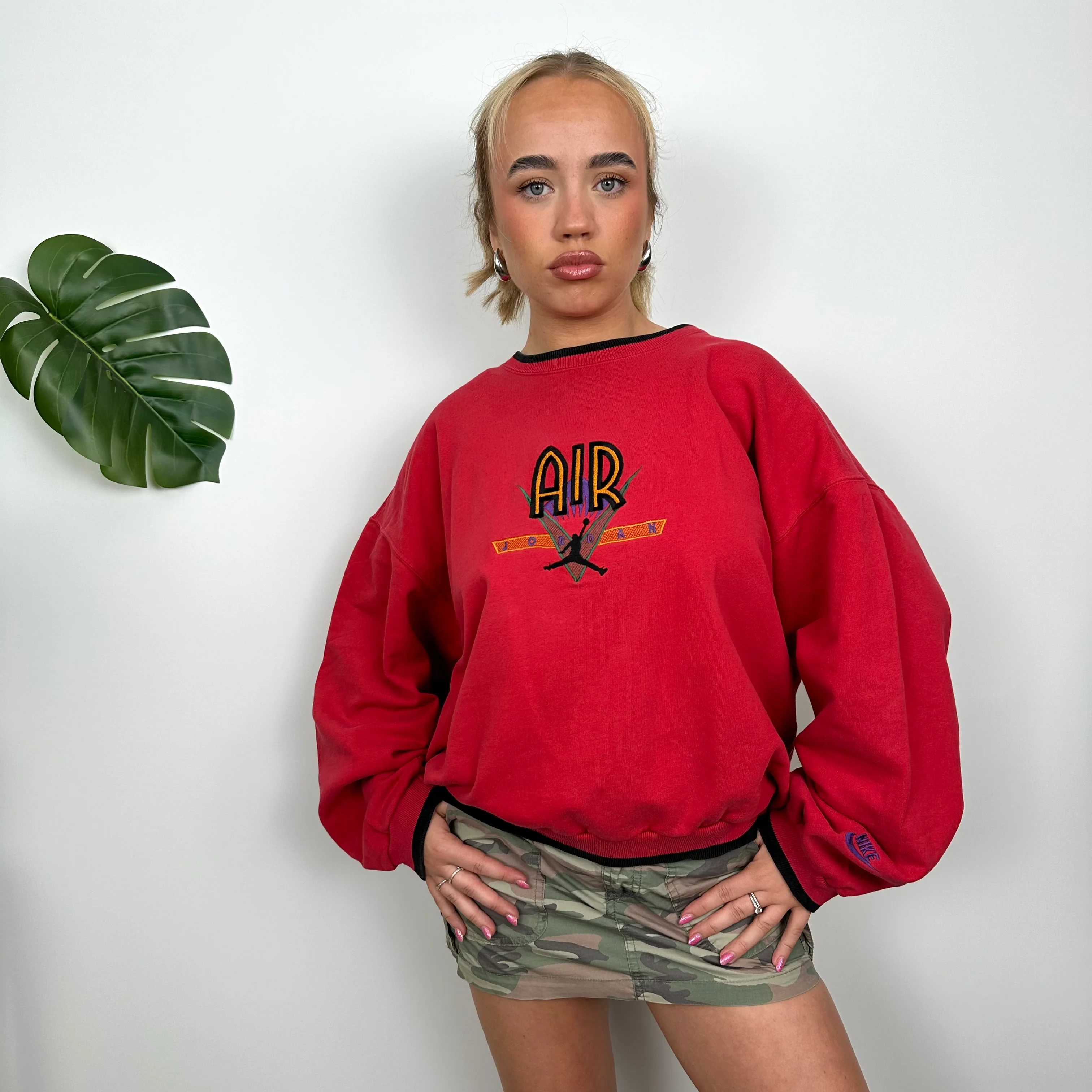 Nike x Air Jordan Red Embroidered Spell Out Sweatshirt (S) - Image 2