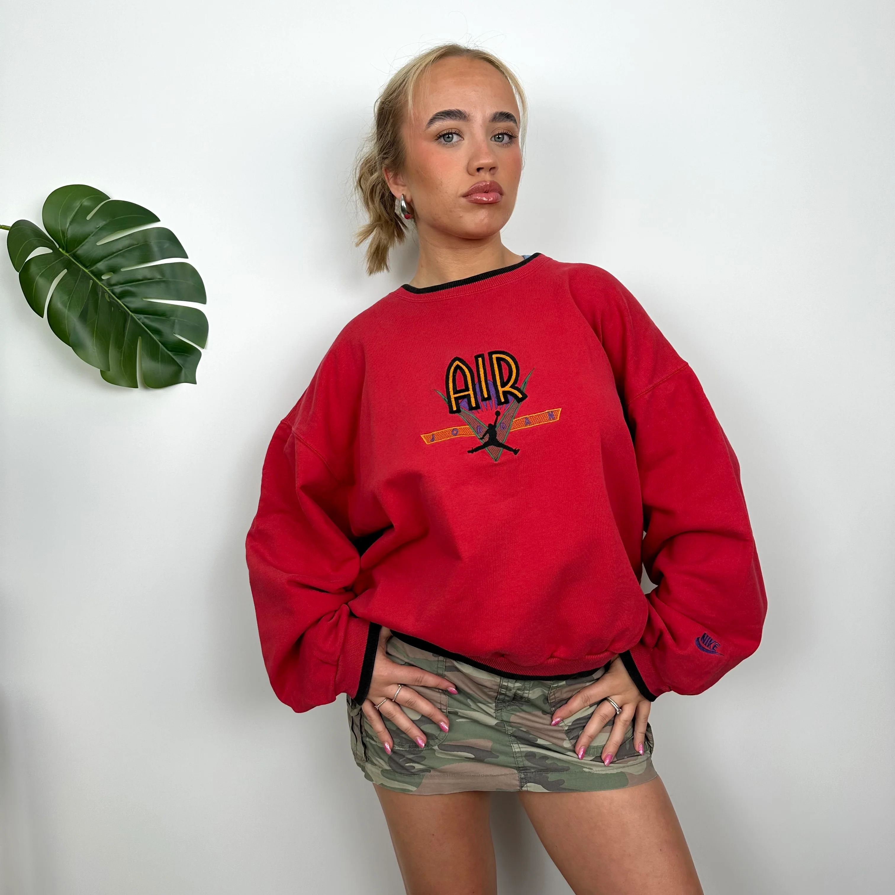 Nike x Air Jordan Red Embroidered Spell Out Sweatshirt (S) - Image 4