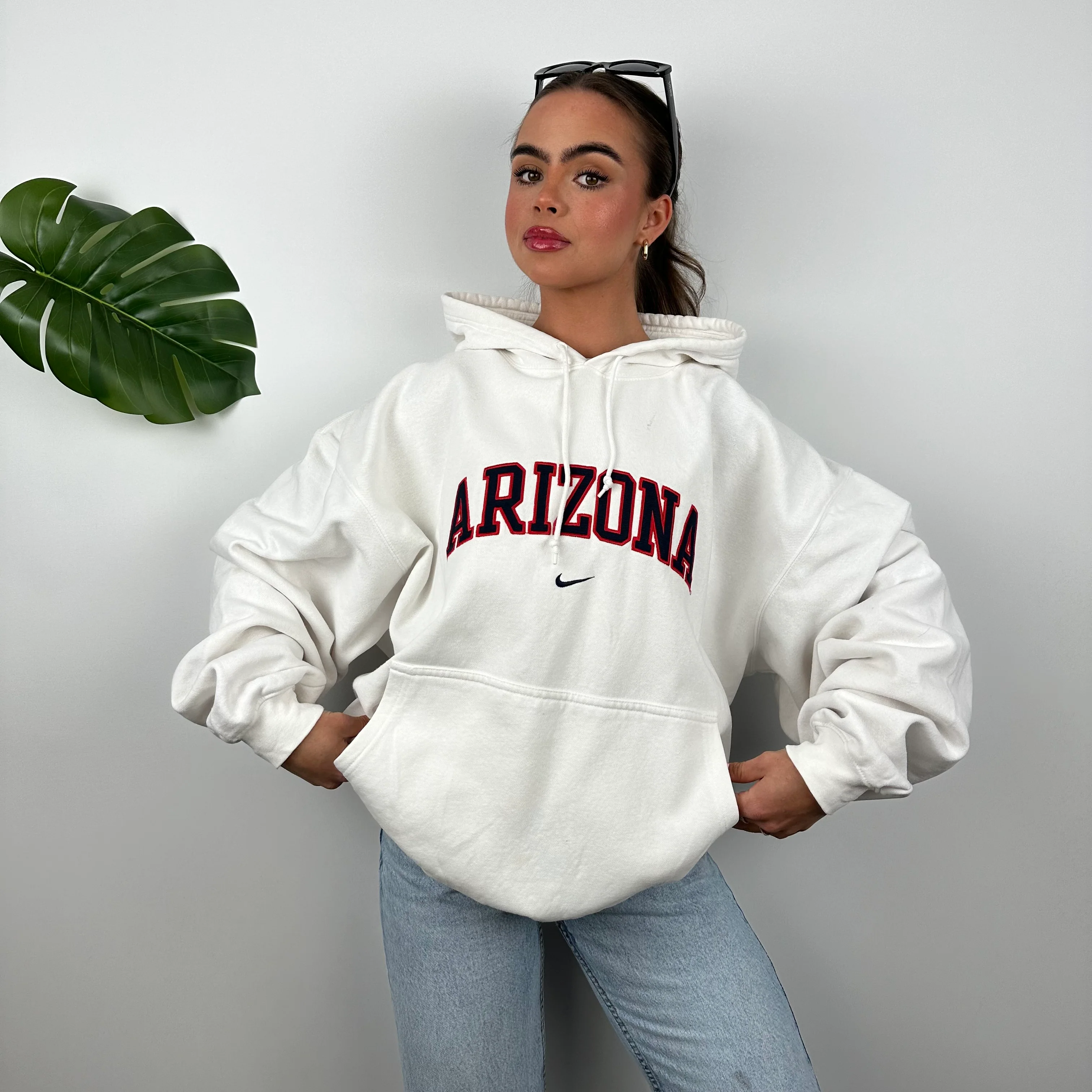 Nike x Arizona White Embroidered Spell Out Hoodie (XXL) - Image 2