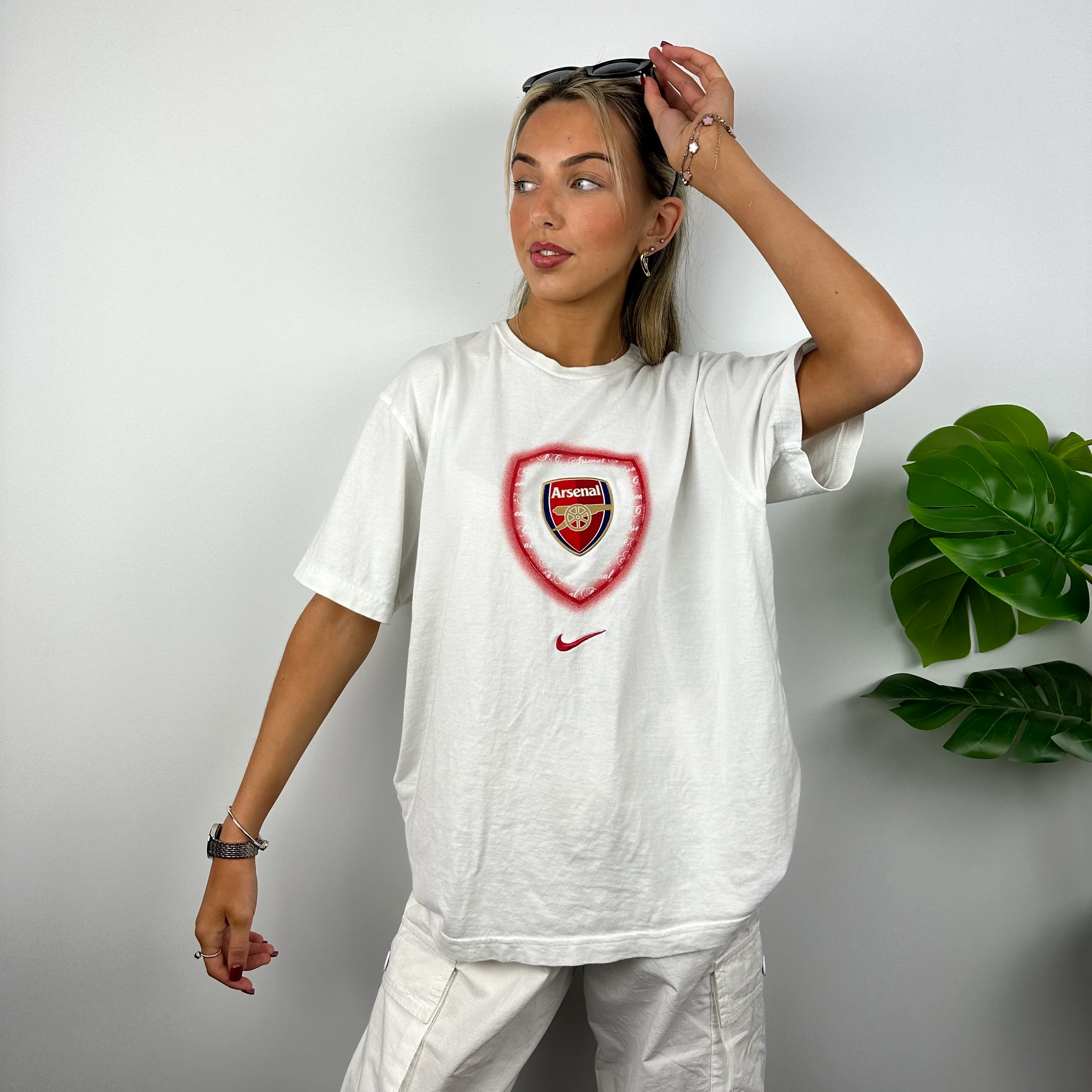 Nike x Arsenal White Embroidered Logo T Shirt (XL) - Image 6