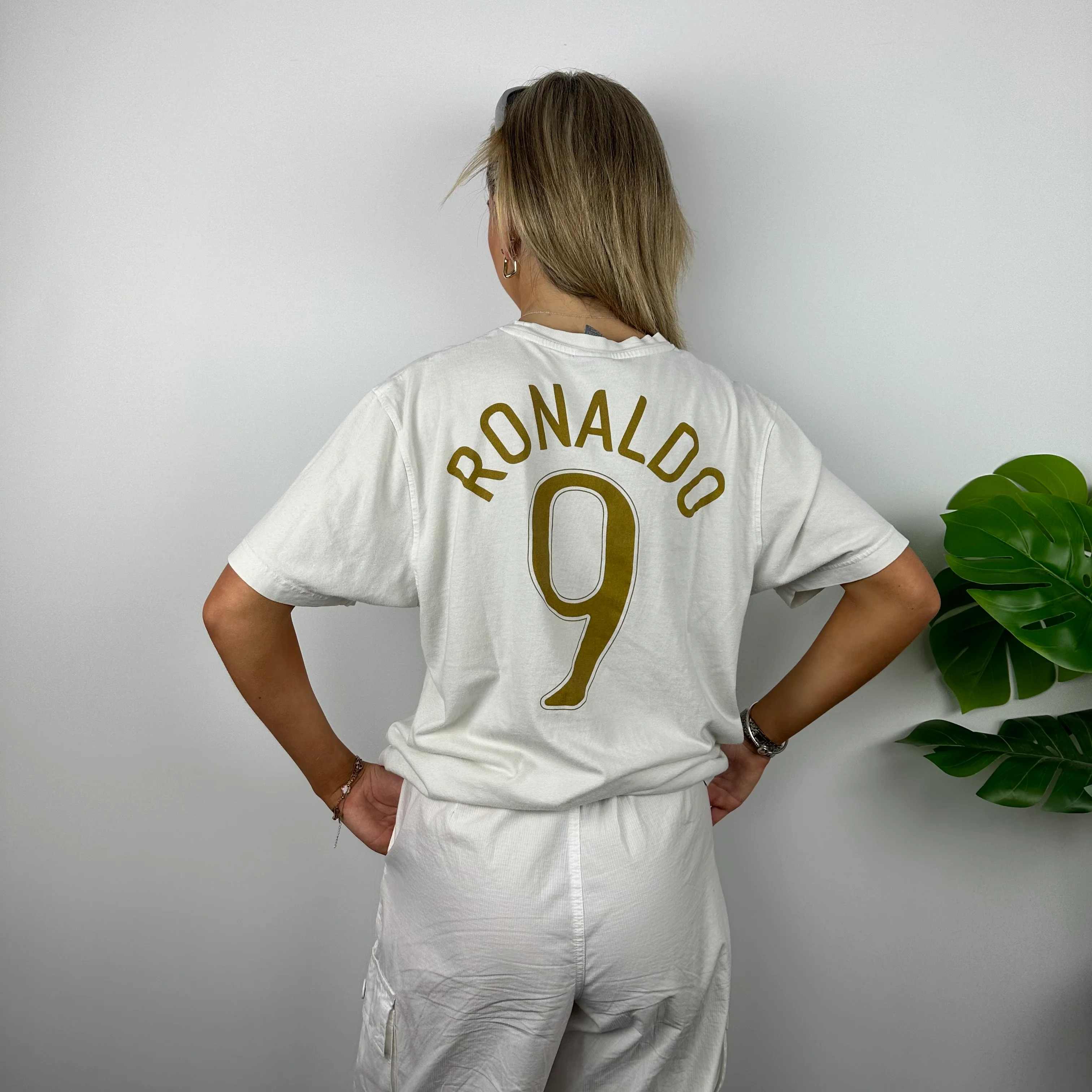 Nike X Brazil White Spell Out T Shirt (L) - Image 5