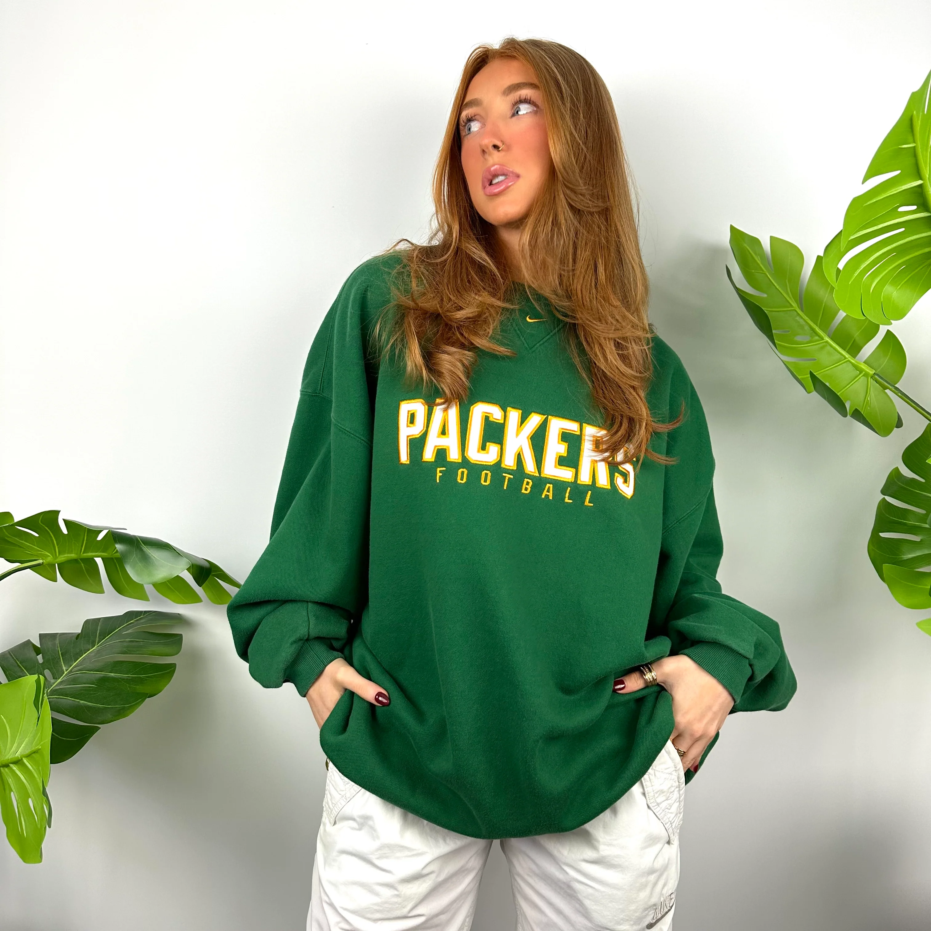 Nike x Green Bay Packers Green Embroidered Spell Out Sweatshirt (XXL) - Image 4