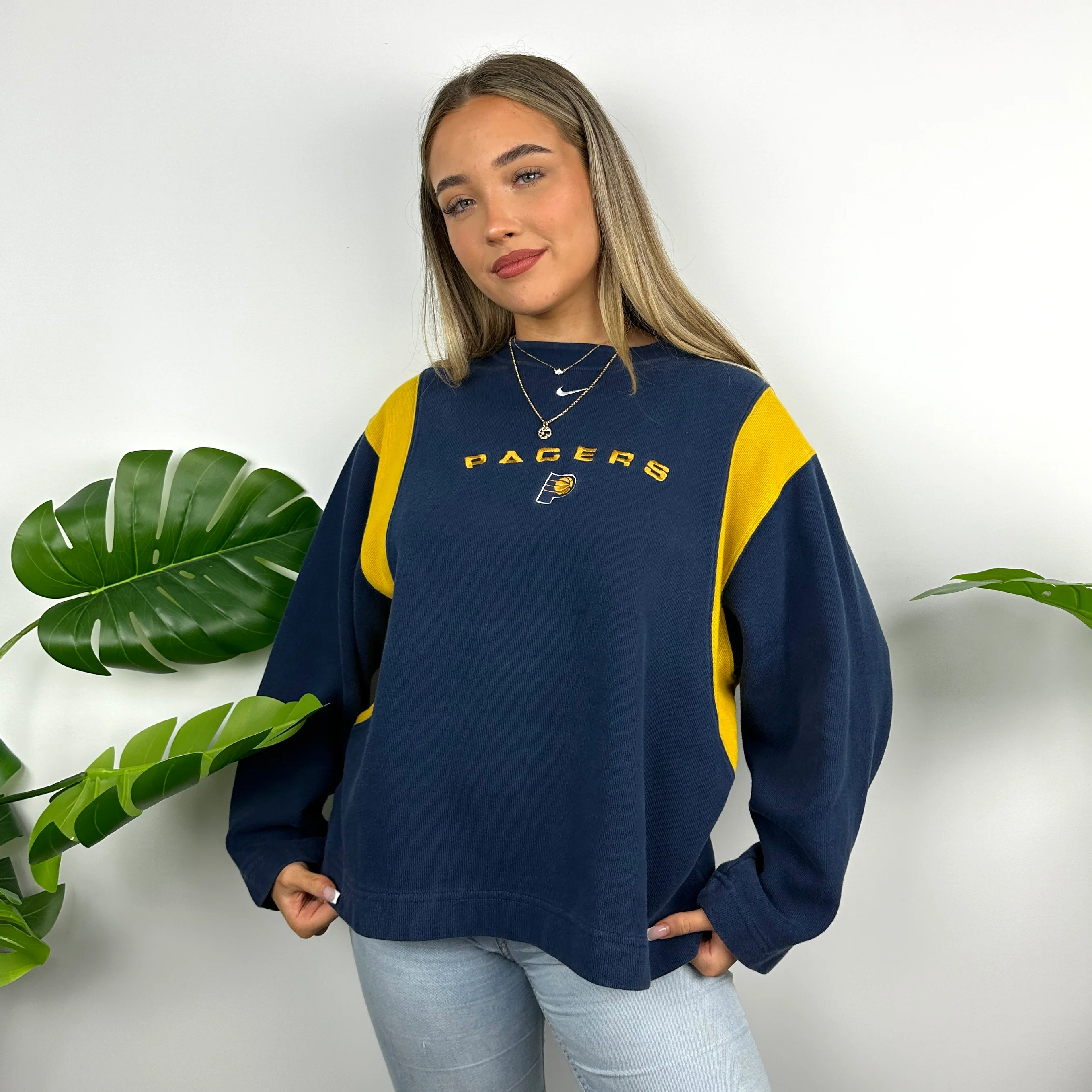 Nike x Indiana Pacers Navy Embroidered Spell Out Sweatshirt (M) - Image 5