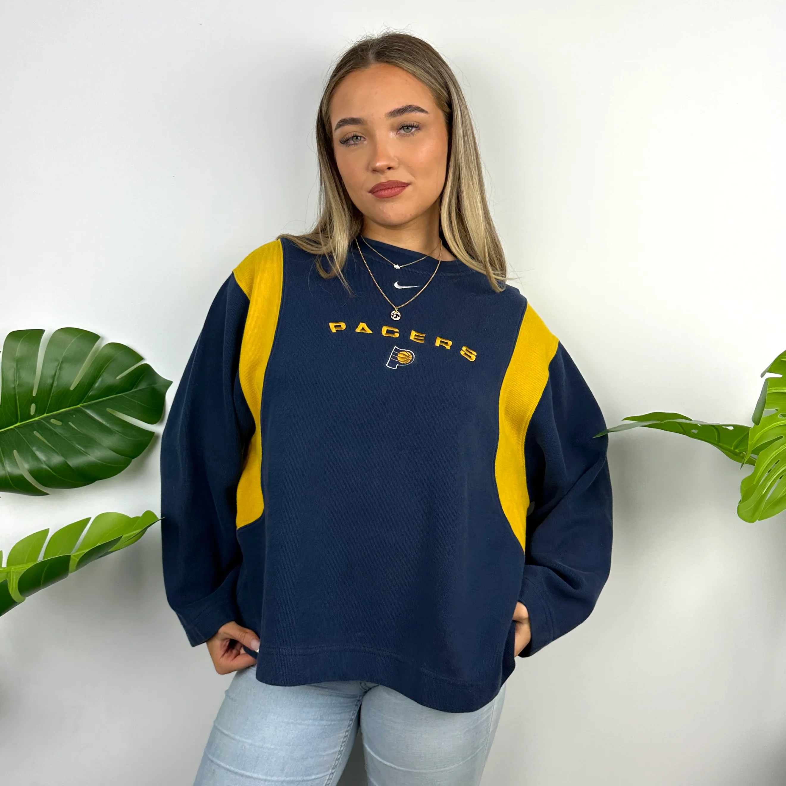 Nike x Indiana Pacers Navy Embroidered Spell Out Sweatshirt (M) - Image 6