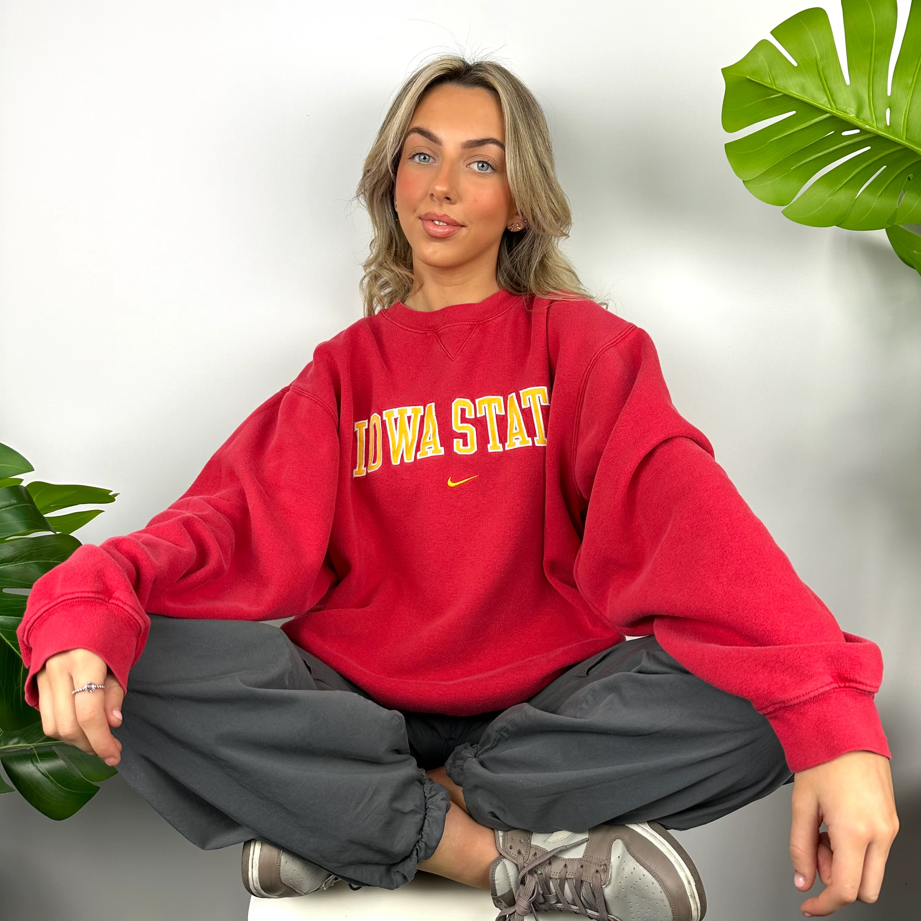 Nike x Iowa Red Embroidered Spell Out Sweatshirt (L)