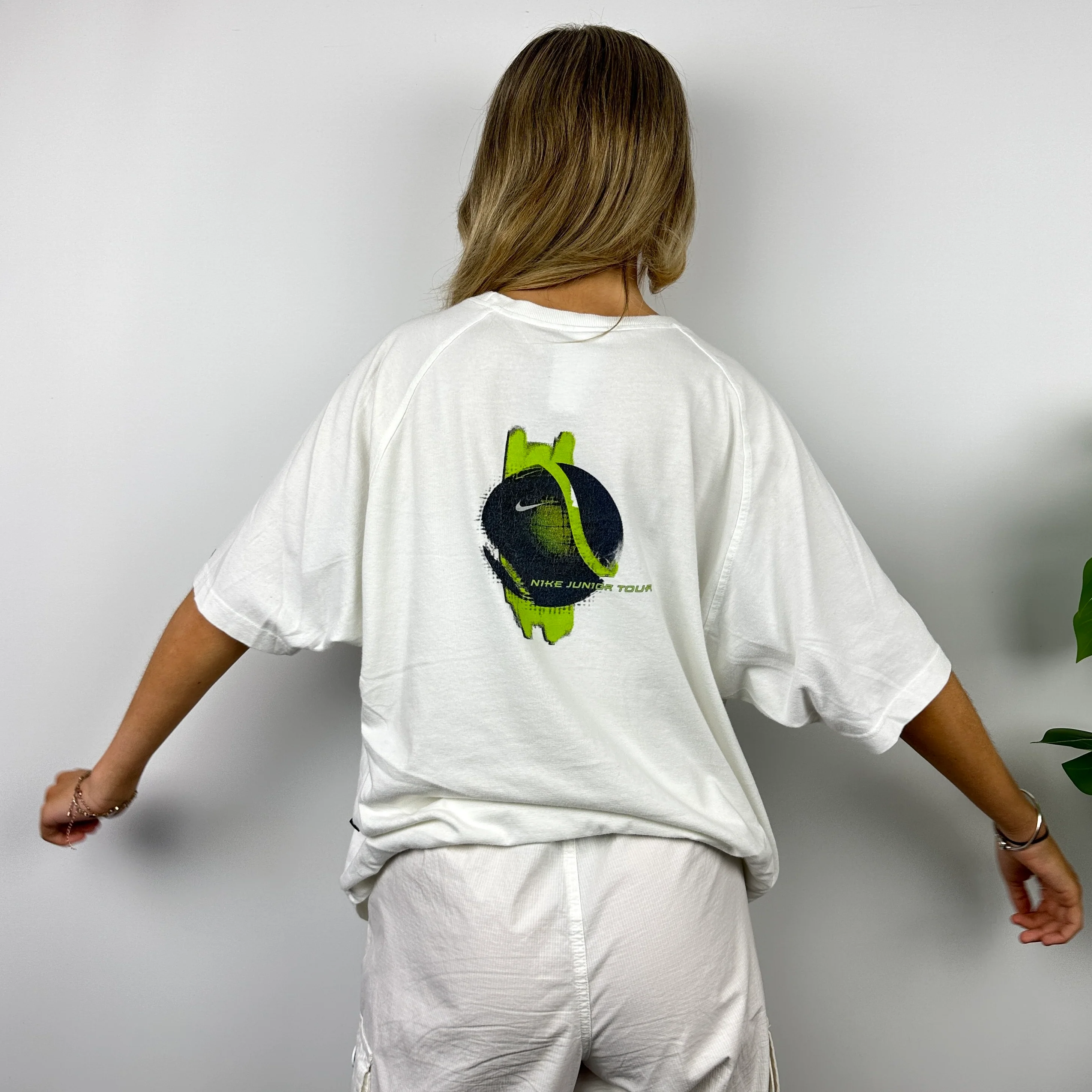 Nike X Junior Tour White Spell Out T Shirt (L) - Image 6