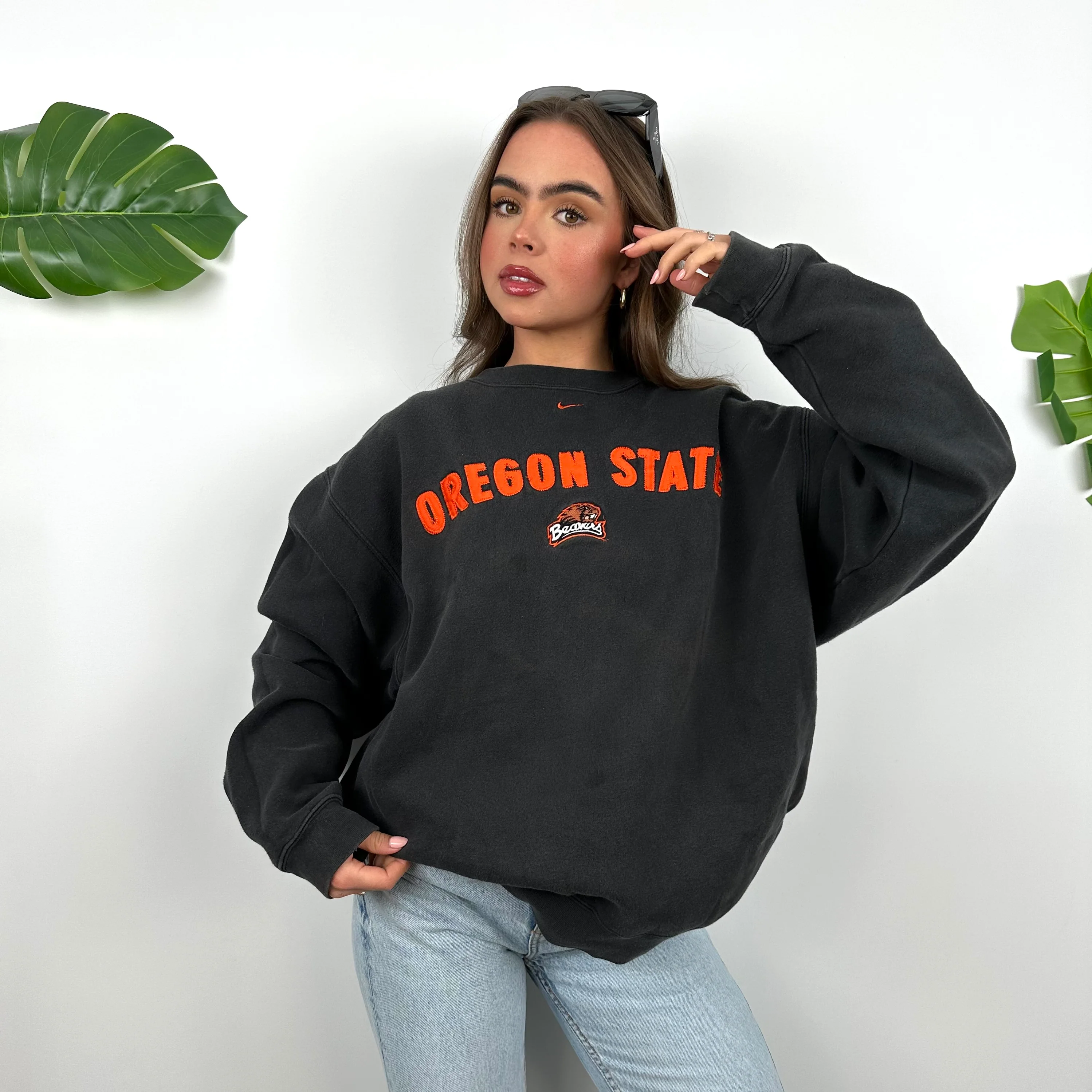 Nike x Oregon State Black Embroidered Spell Out Sweatshirt (L) - Image 5