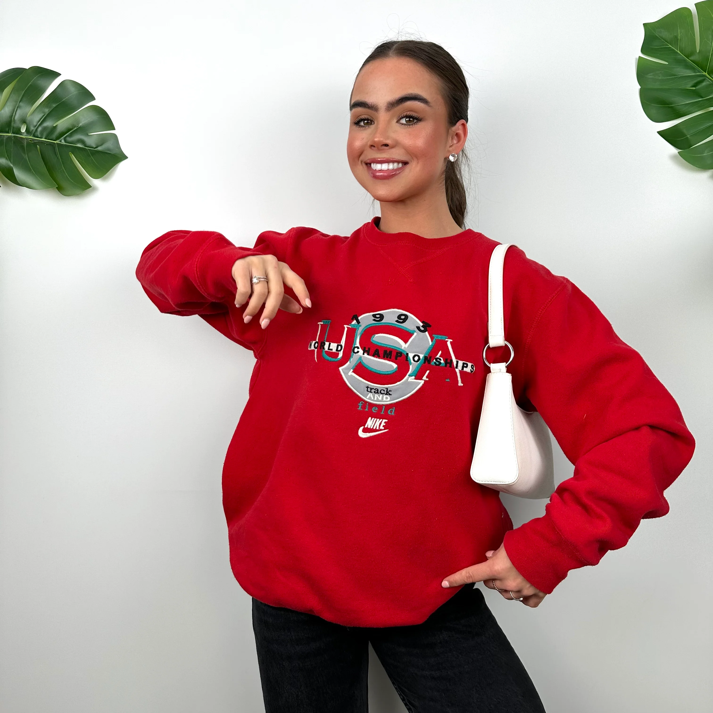 Nike x USA Track & Field RARE Red Embroidered Sweatshirt (L) - Image 5
