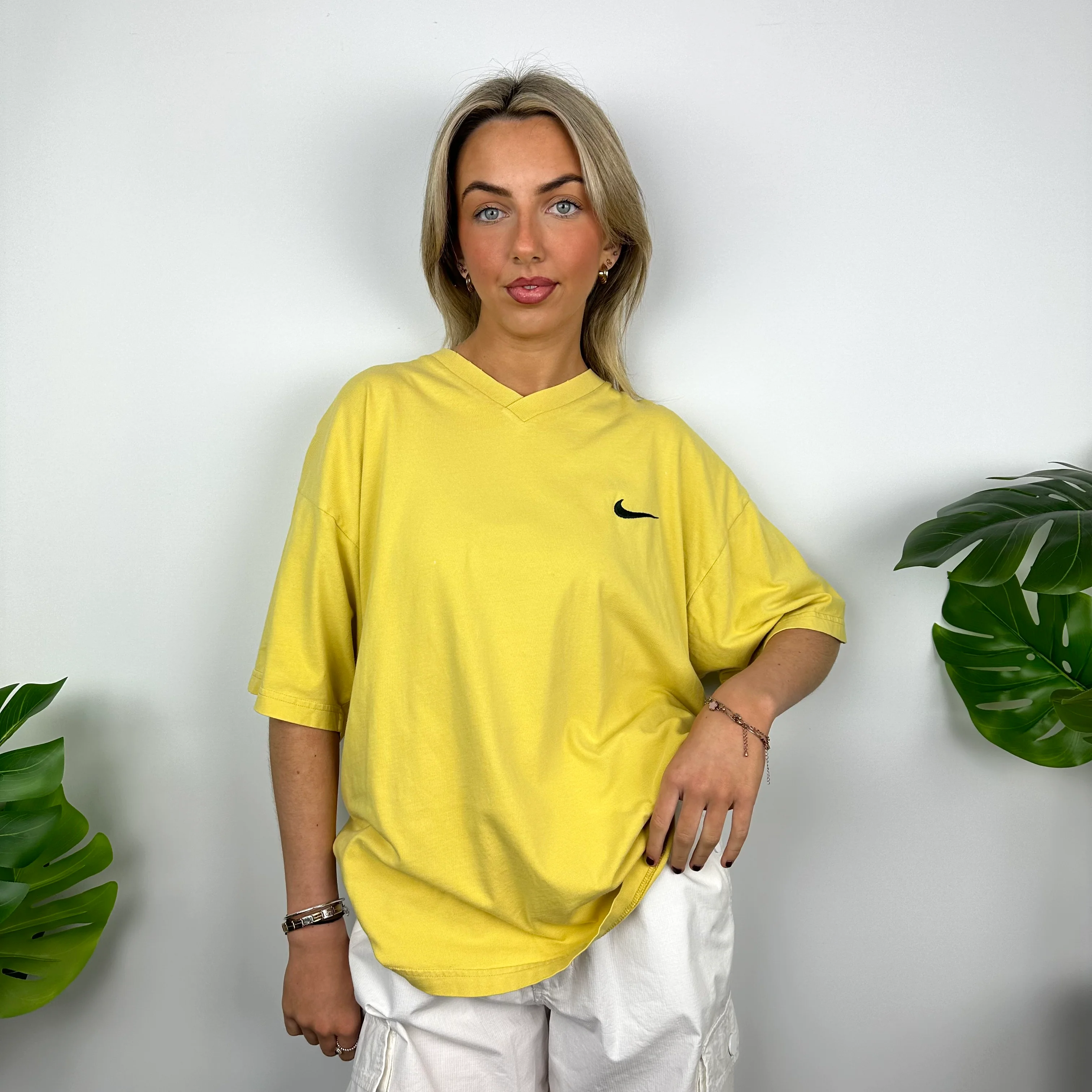 Nike Yellow Embroidered Swoosh T Shirt (XL) - Image 2