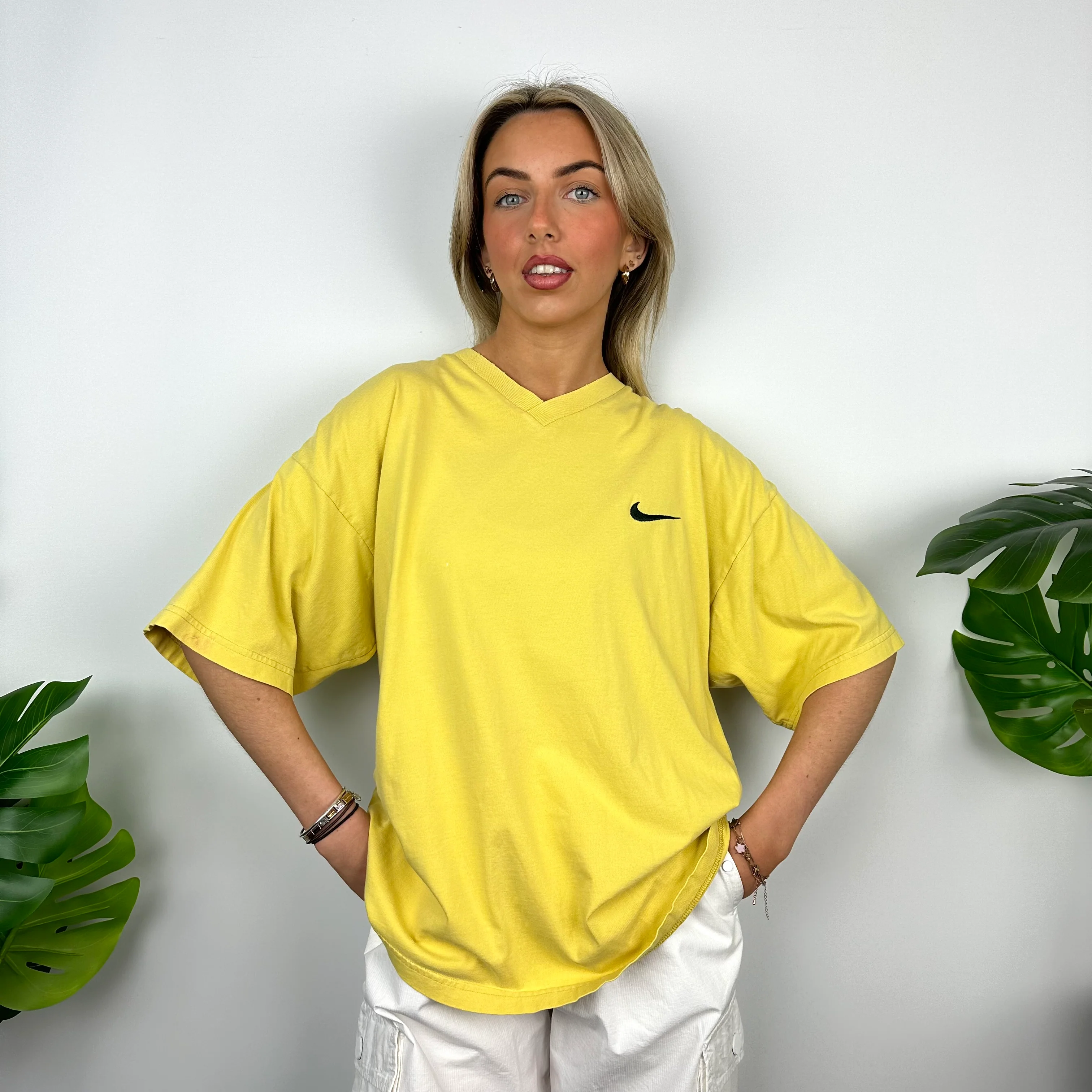 Nike Yellow Embroidered Swoosh T Shirt (XL) - Image 3