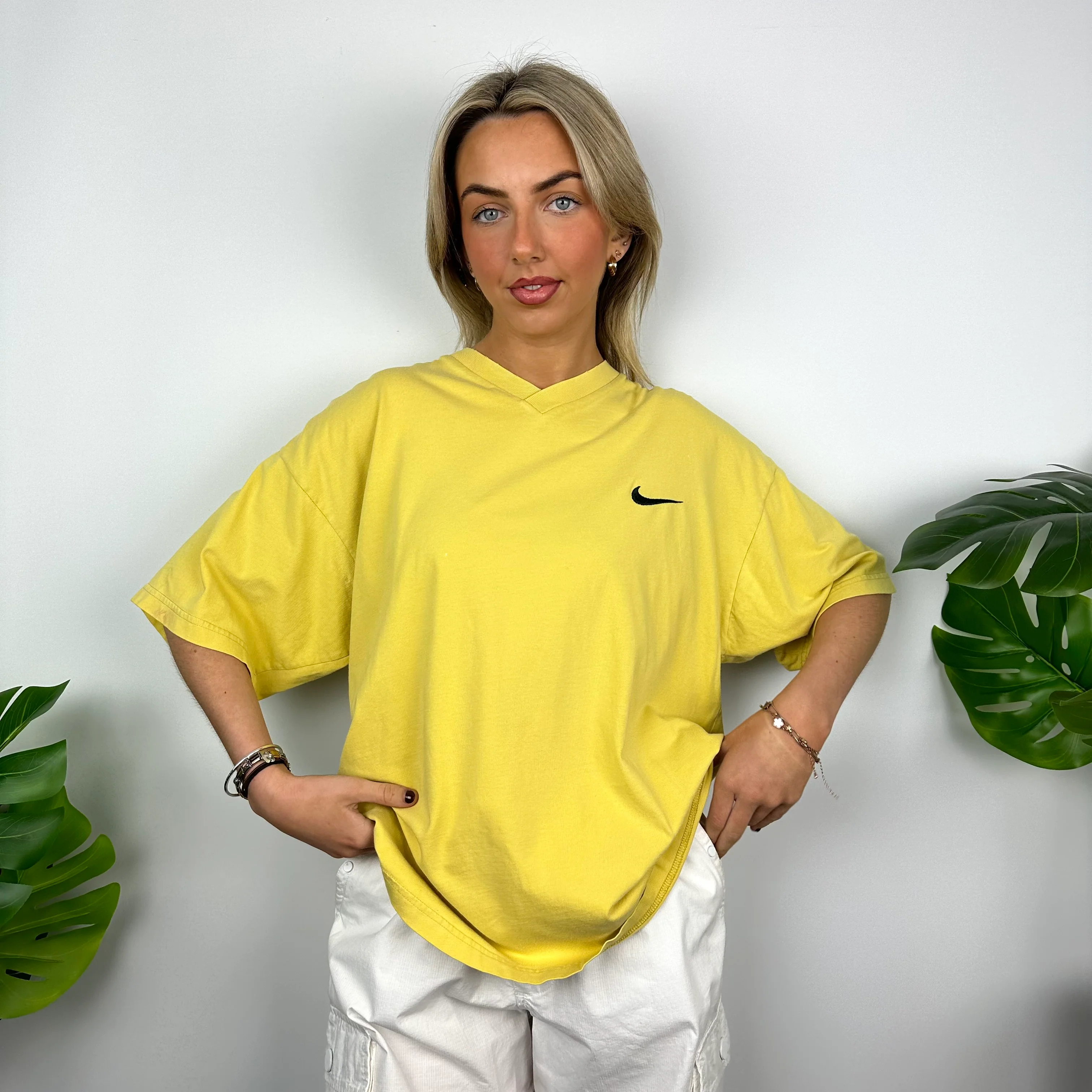 Nike Yellow Embroidered Swoosh T Shirt (XL) - Image 5