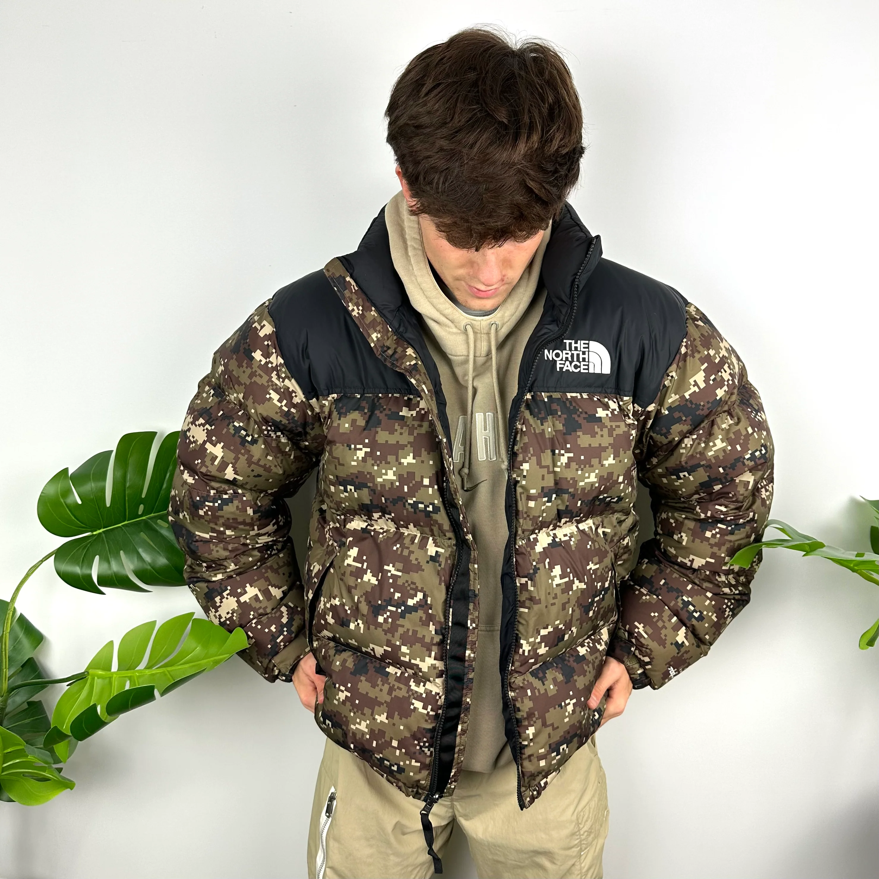 North Face Camouflage Puffer Jacket (L) - Image 2