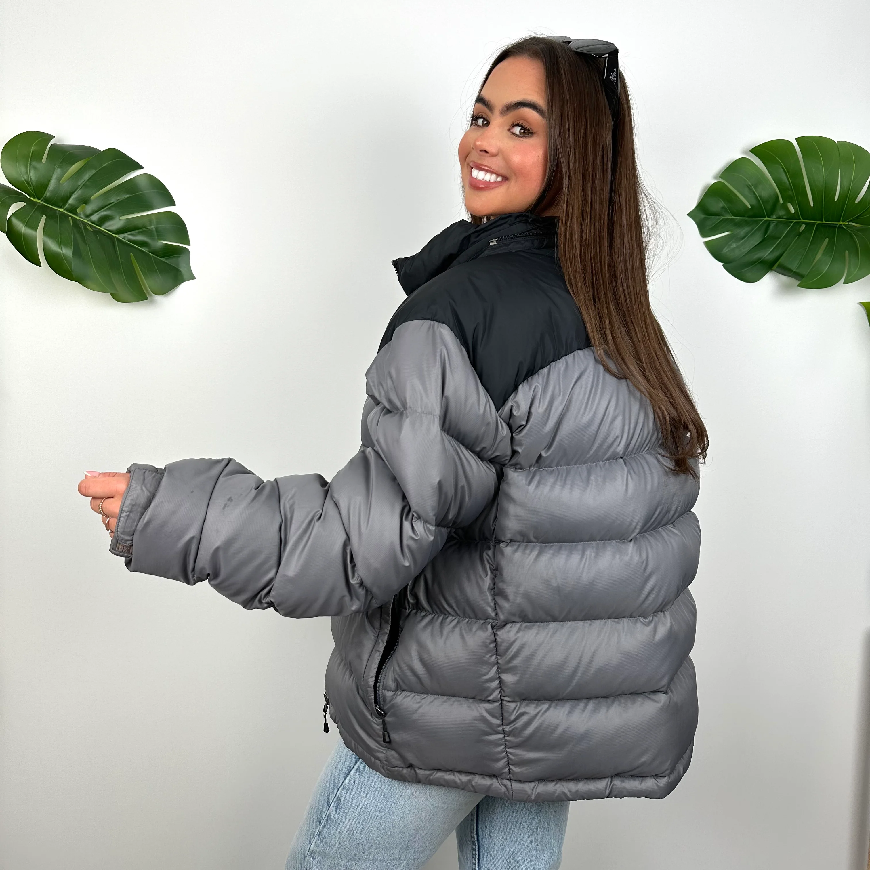 North Face Grey Puffer Jacket (M) - Image 6