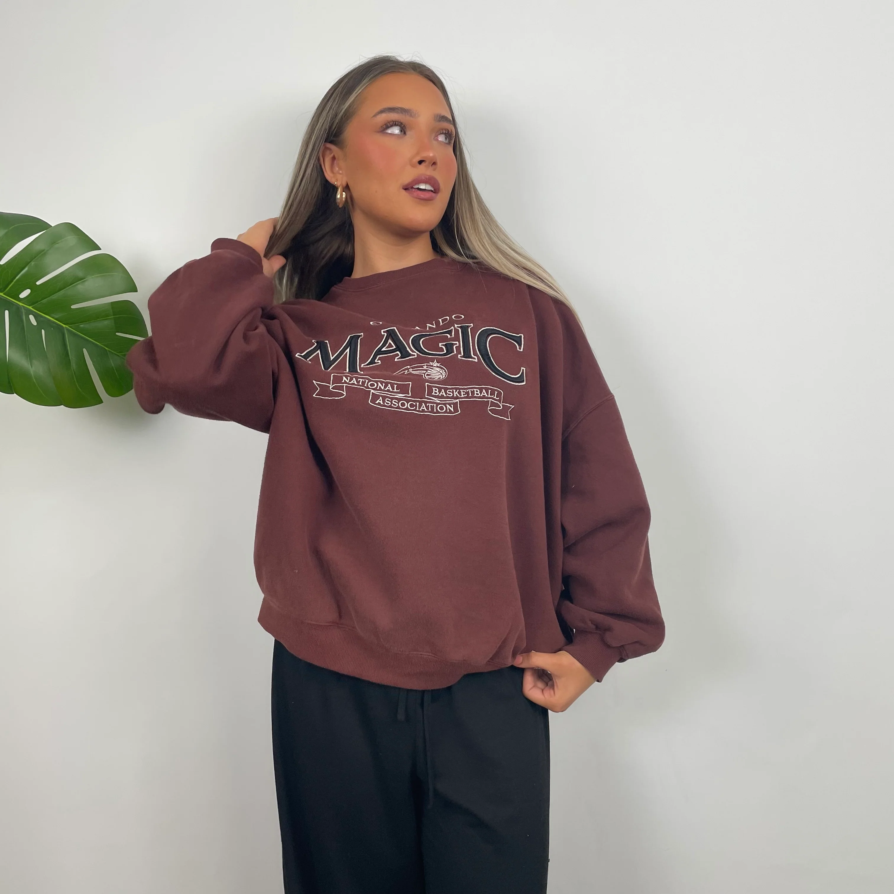 Orlando Magic NBA RARE Maroon Spell Out Sweatshirt (M) - Image 6
