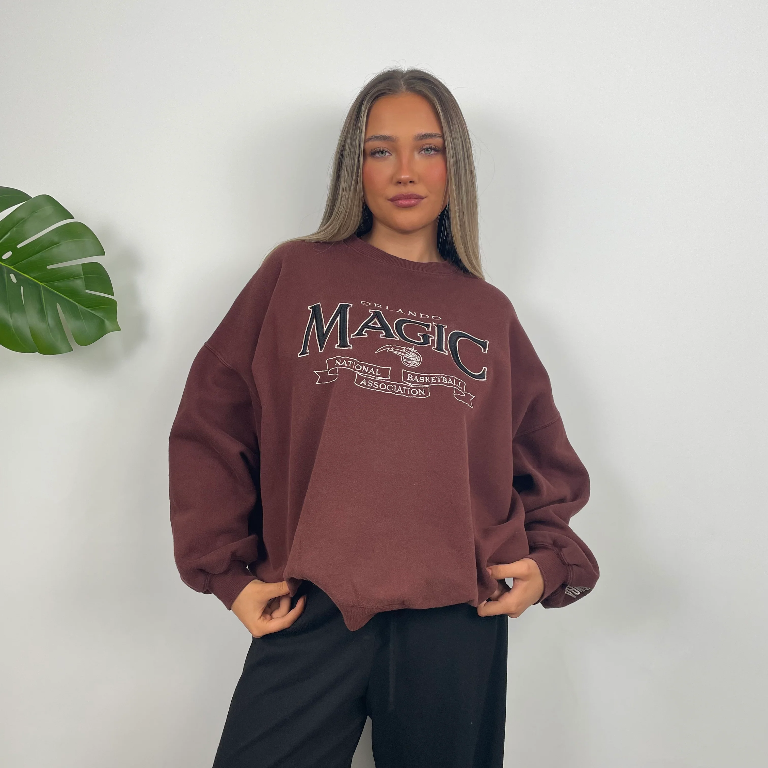 Orlando Magic NBA RARE Maroon Spell Out Sweatshirt (M) - Image 8