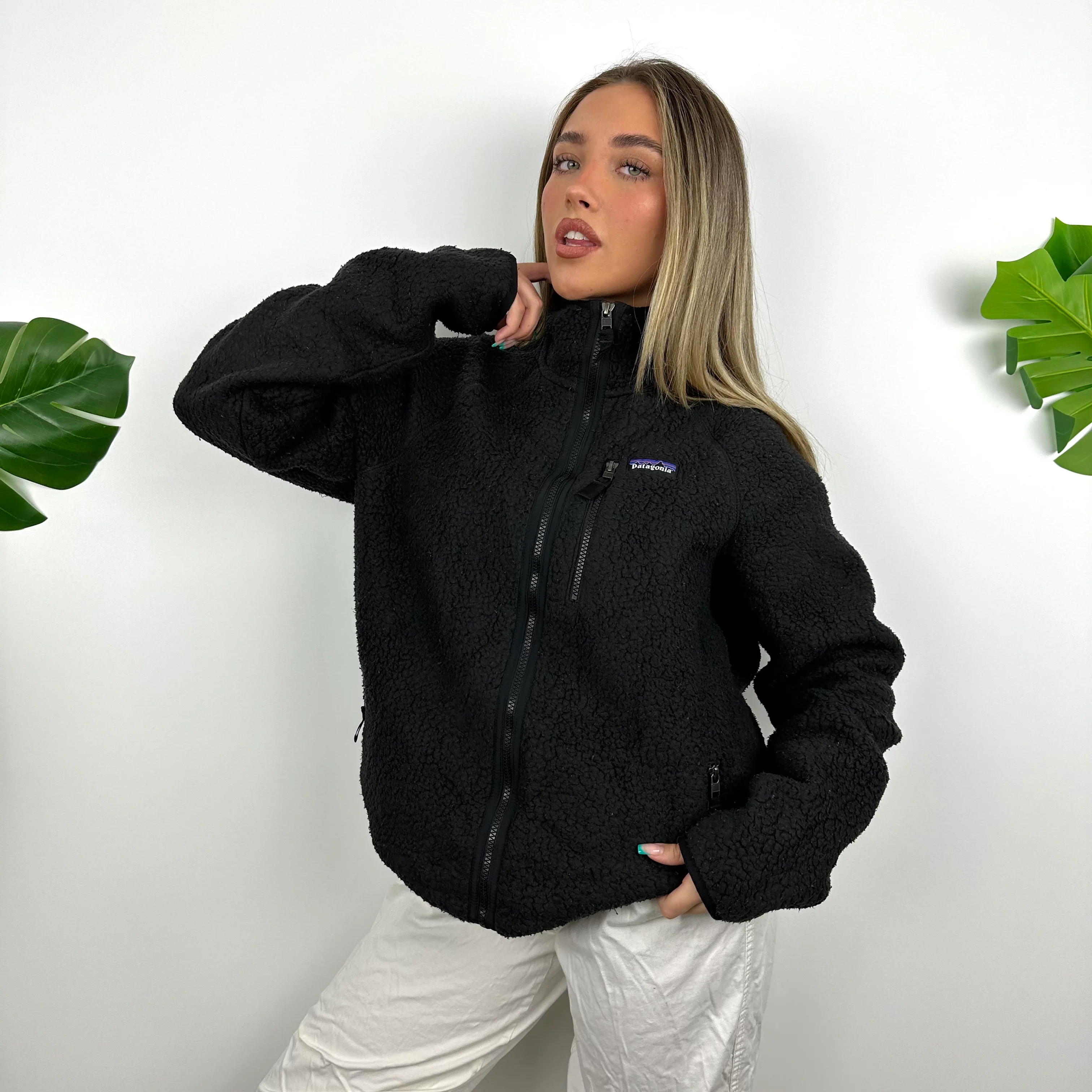 Patagonia Black Embroidered Spell Out Teddy Bear Fleece Sherpa Jacket (L) - Image 3
