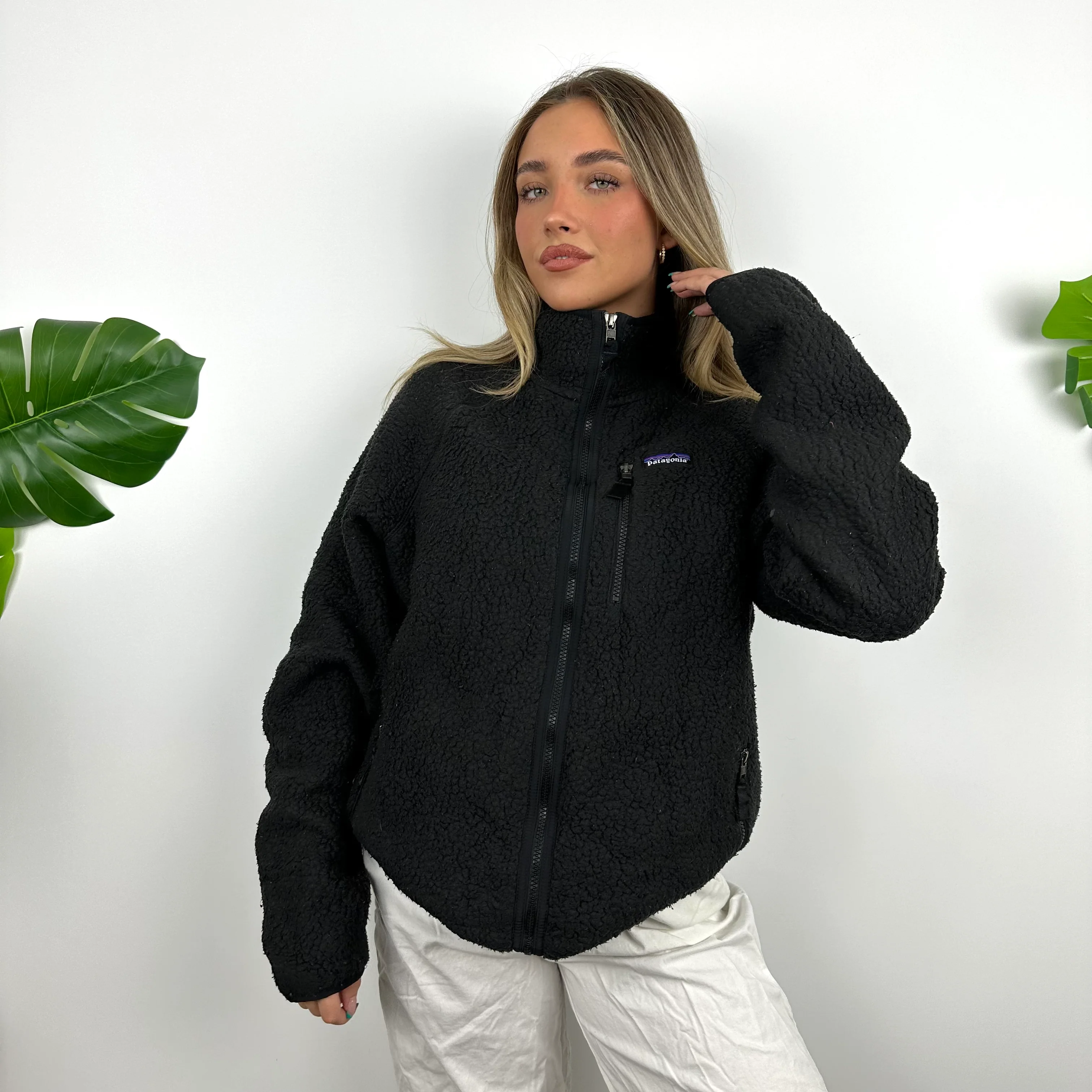 Patagonia Black Embroidered Spell Out Teddy Bear Fleece Sherpa Jacket (L) - Image 5