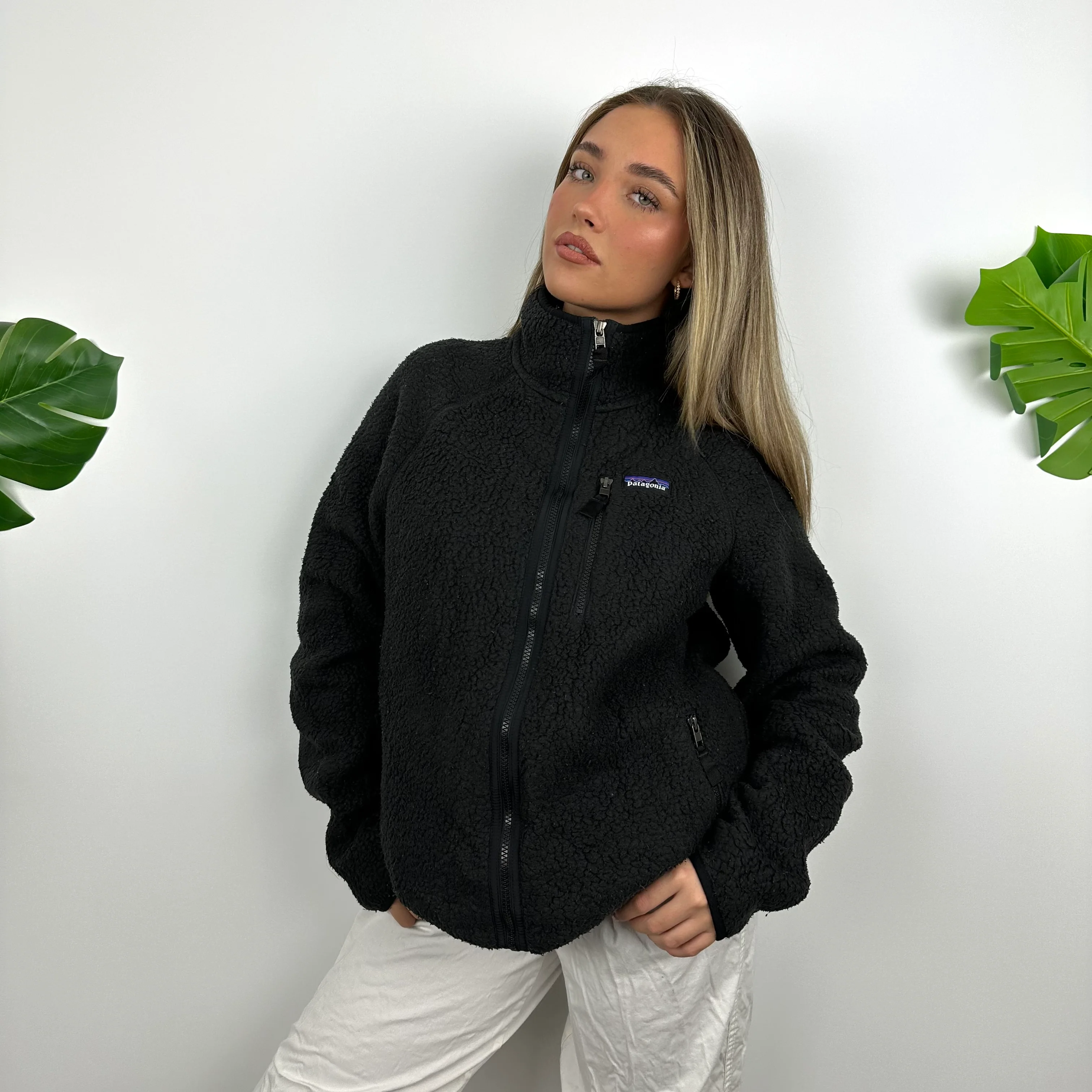Patagonia Black Embroidered Spell Out Teddy Bear Fleece Sherpa Jacket (L) - Image 6