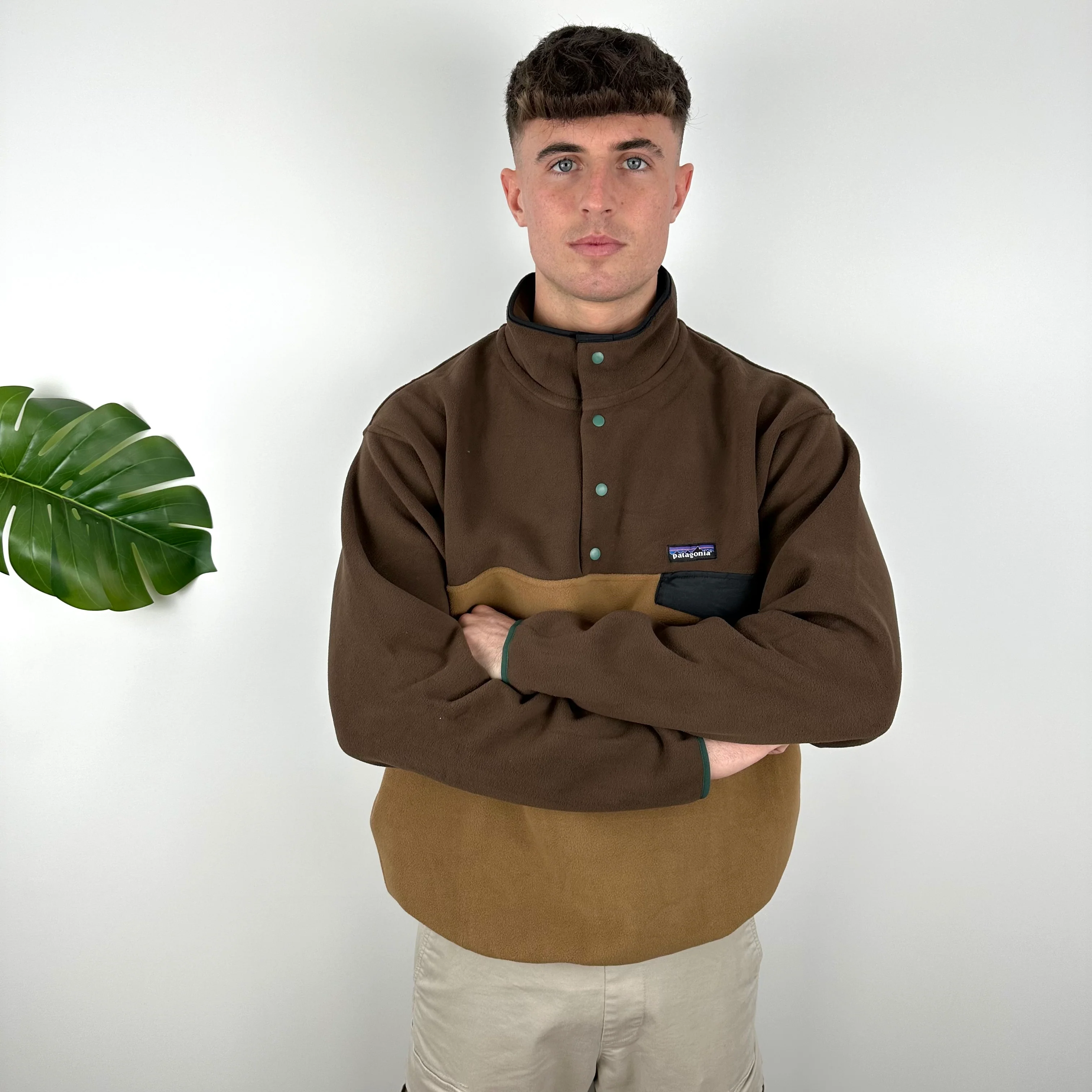 Patagonia Brown Embroidered Spell Out Teddy Bear Fleece Sweatshirt (L) - Image 5