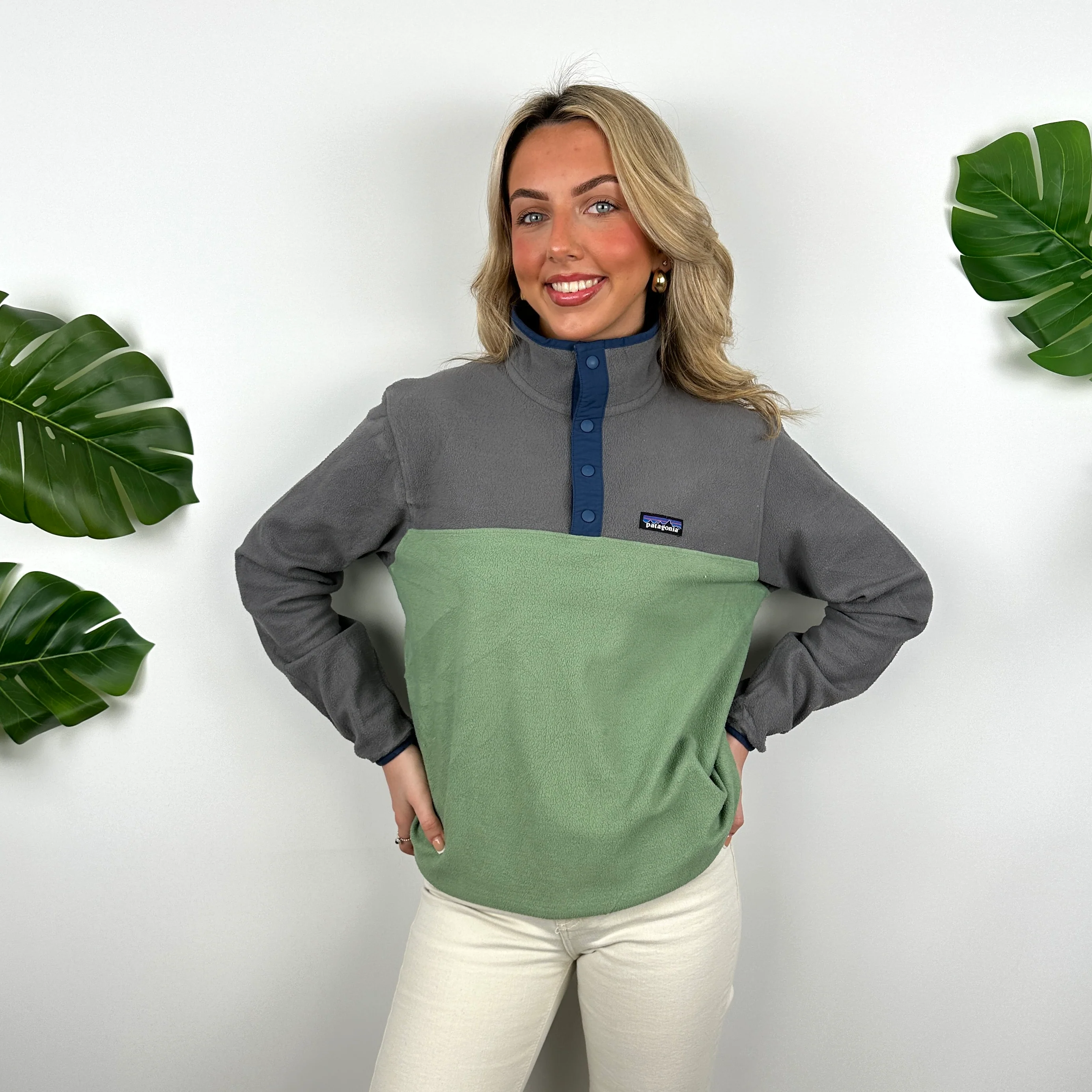 Patagonia Rare Green Embroidered Spell Out Teddy Bear Fleece Sweatshirt (S) - Image 3