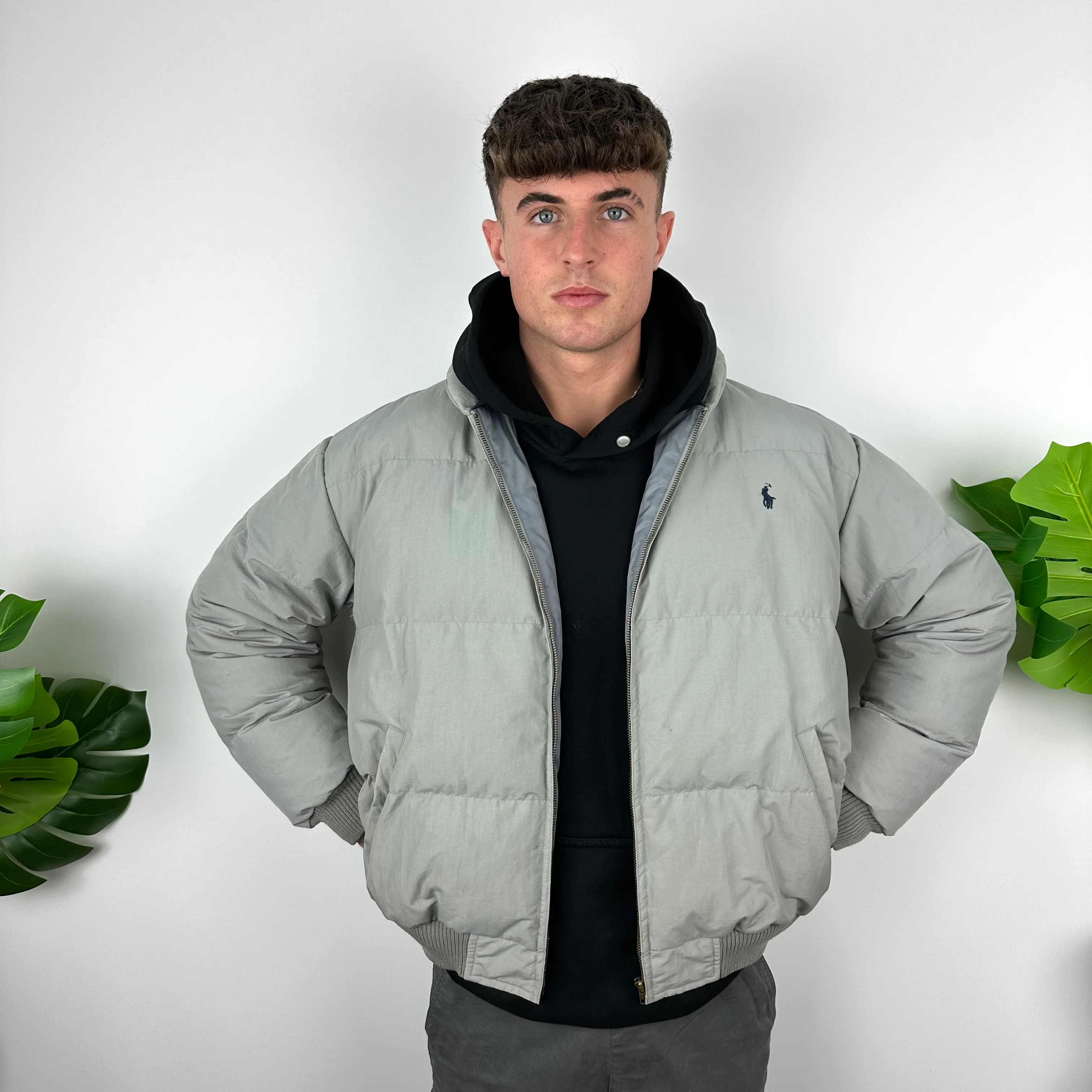 Polo Ralph Lauren Grey Embroidered Logo Puffer Jacket (M) - Image 2