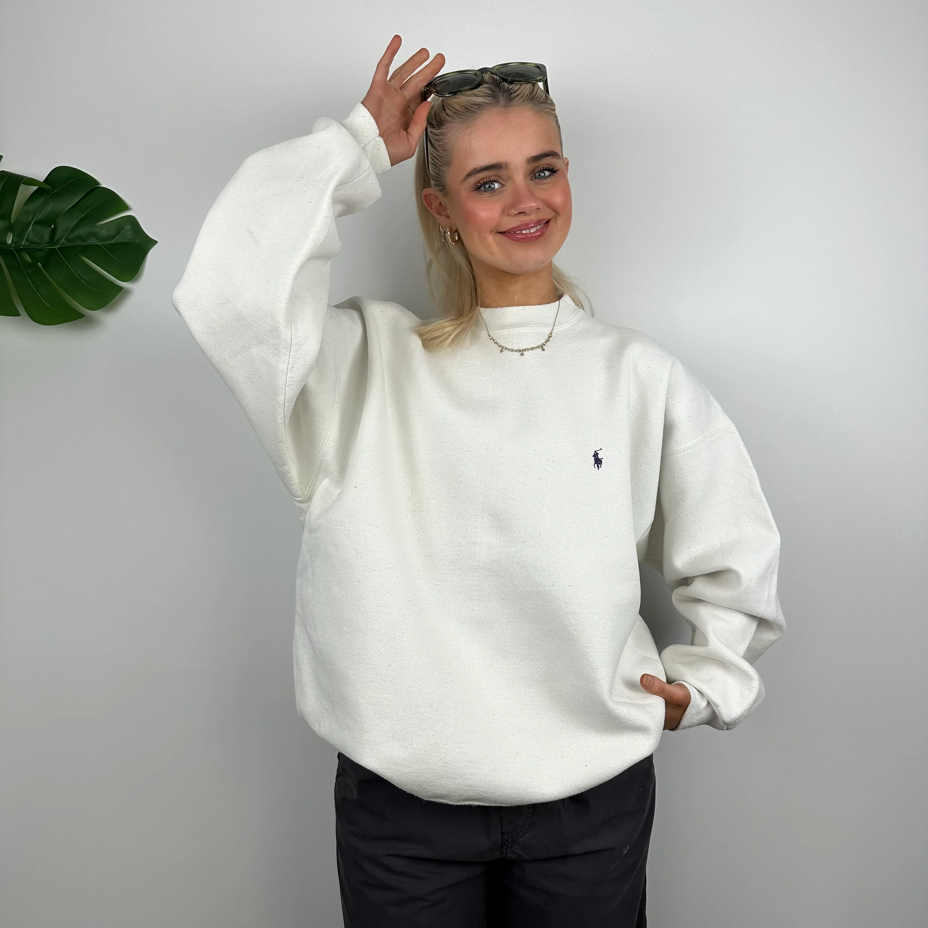 Polo Ralph Lauren White Embroidered Logo Sweatshirt (L) - Image 3