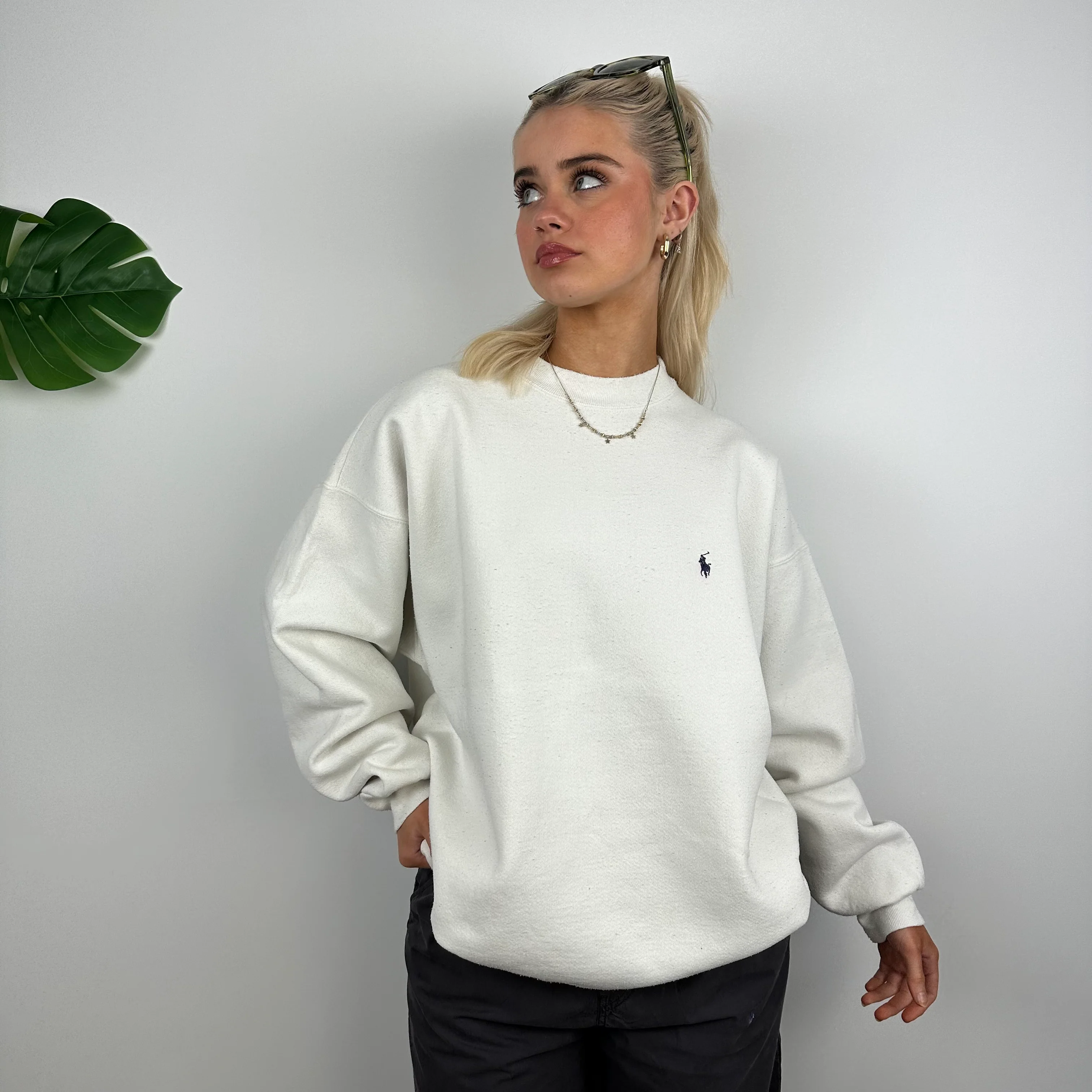 Polo Ralph Lauren White Embroidered Logo Sweatshirt (L) - Image 4