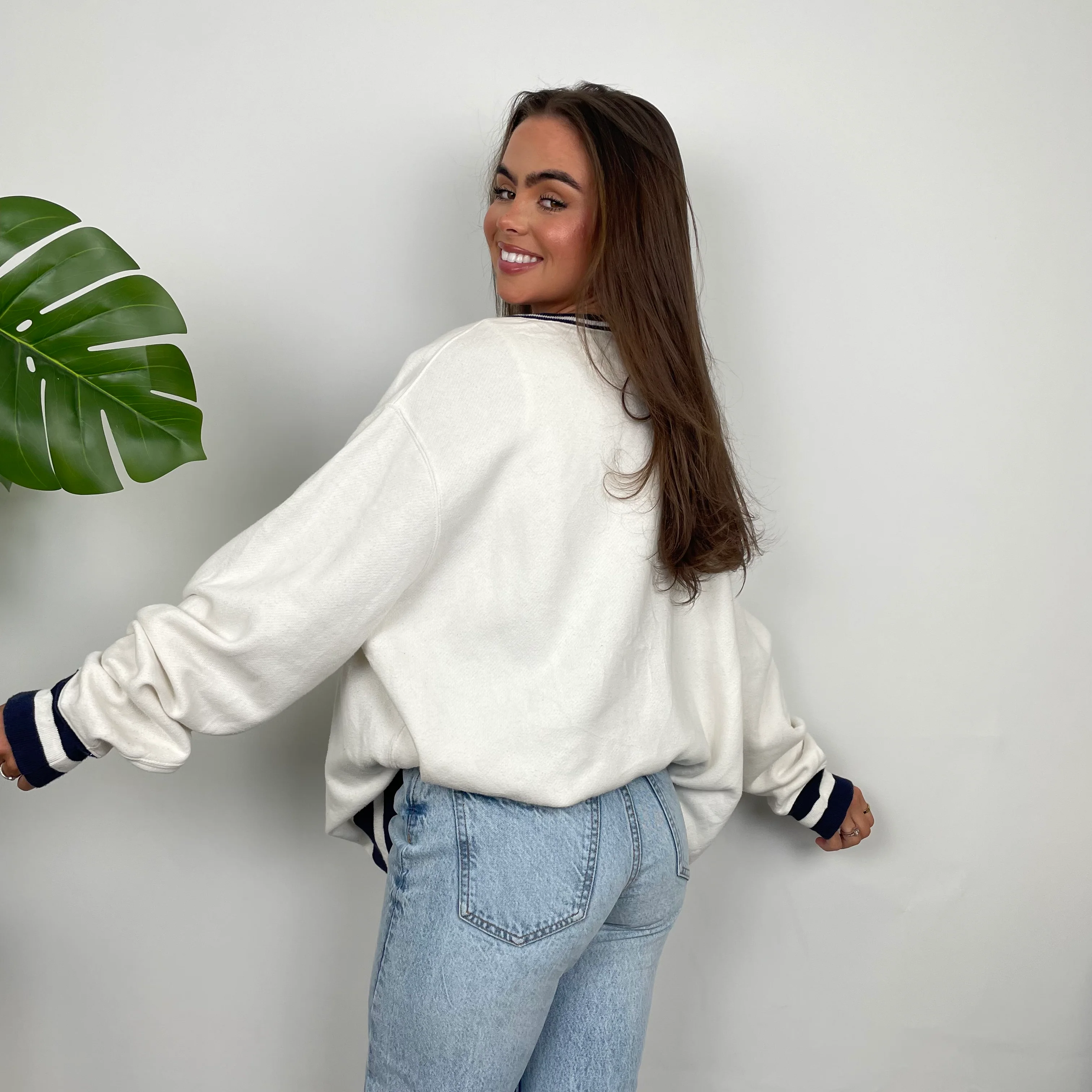 Polo Ralph Lauren White Embroidered Spell Out Sweatshirt (L) - Image 5
