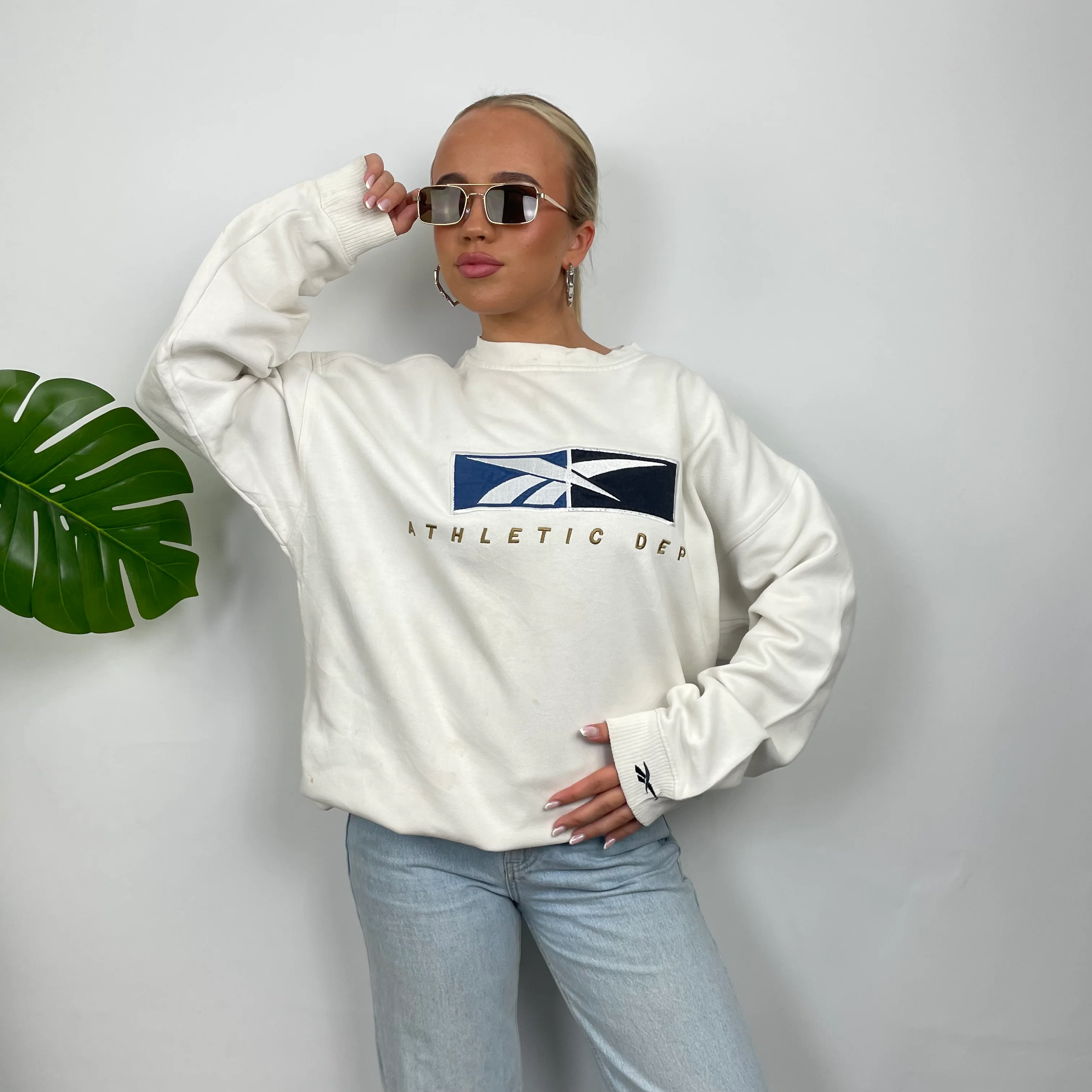 Reebok Athletic White Embroidered Spell Out Sweatshirt (M) - Image 5