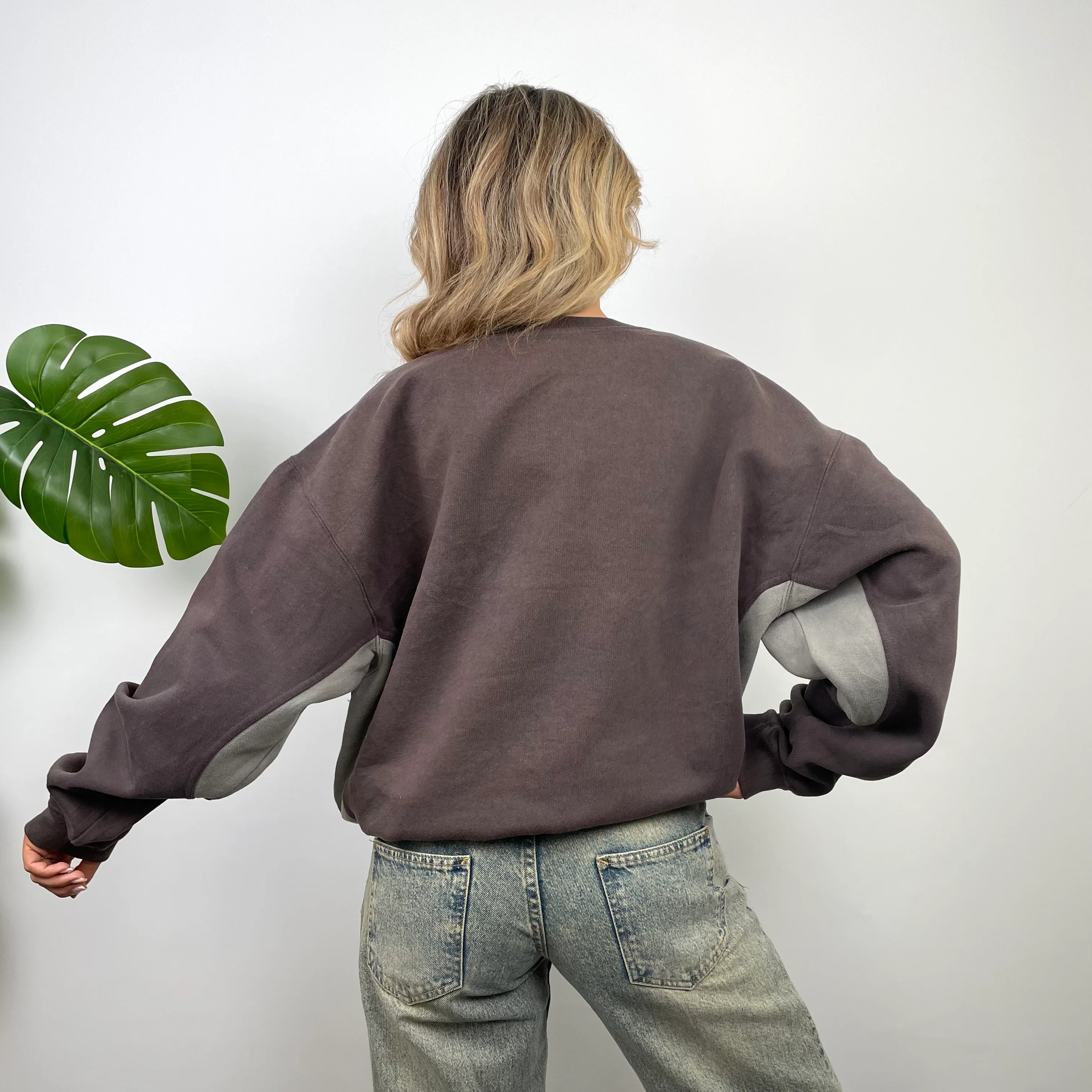 Reebok Authentic Brown Embroidered Spell Out Sweatshirt (L) - Image 5