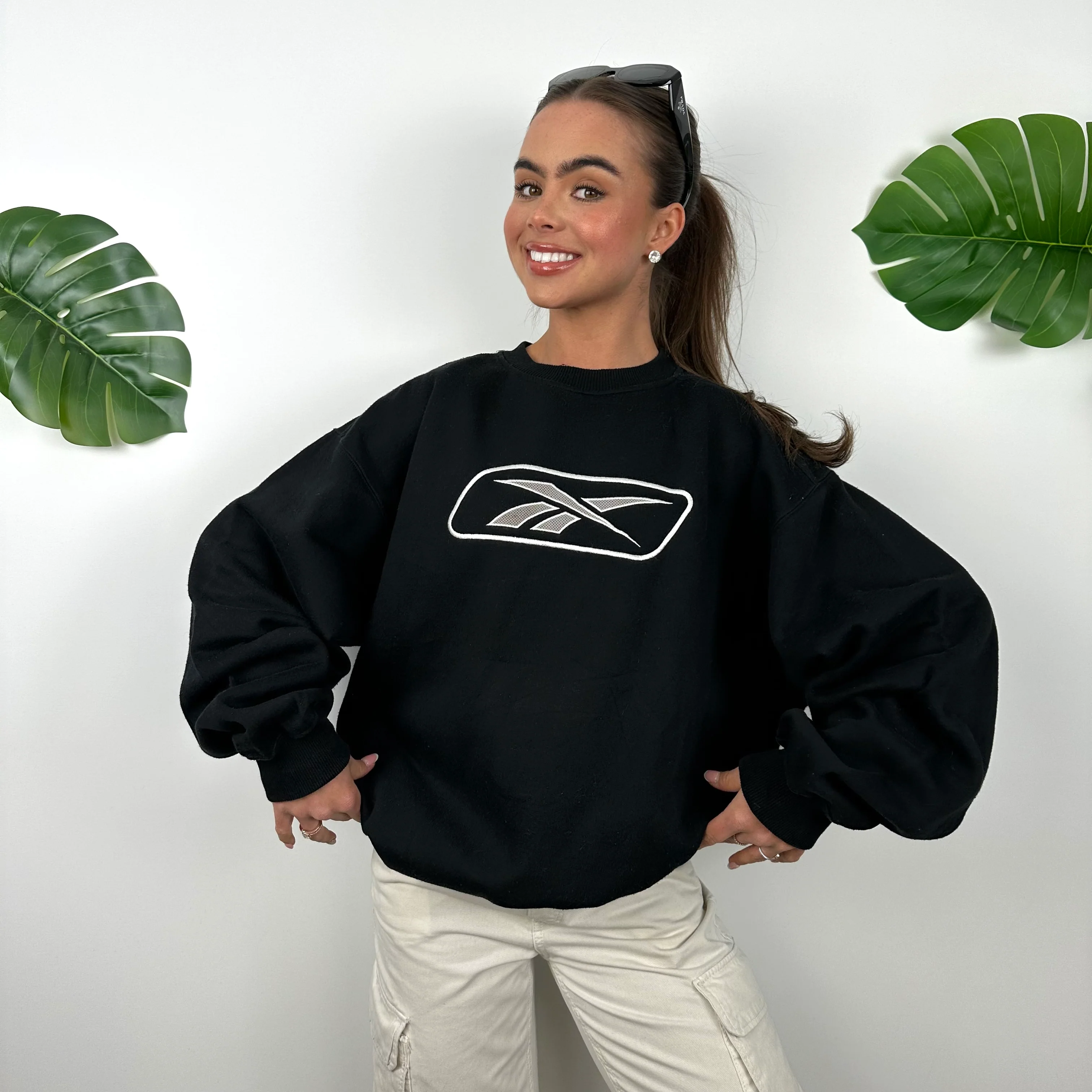 Reebok Black Embroidered Logo Sweatshirt (L) - Image 3
