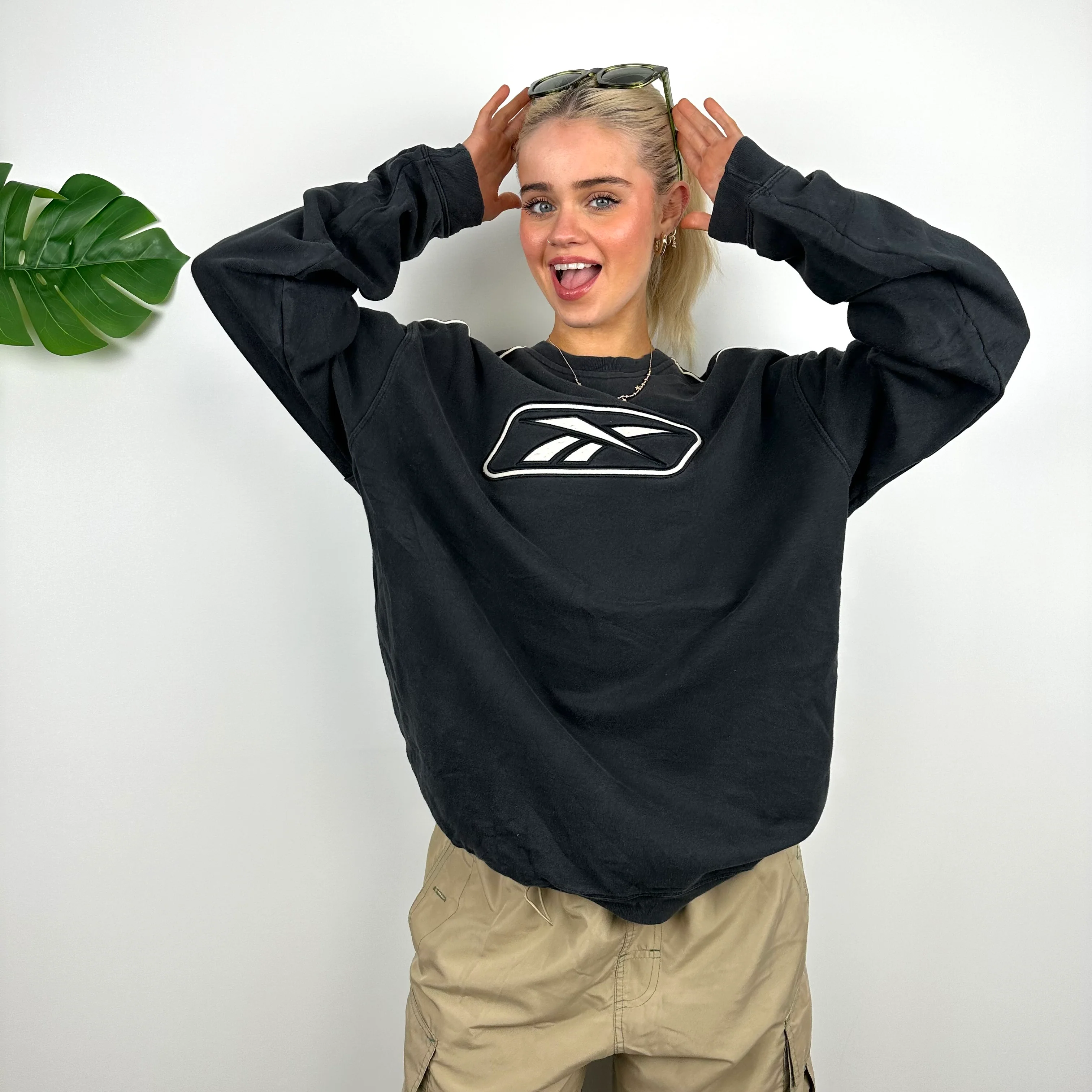 Reebok Black Embroidered Logo Sweatshirt (L)