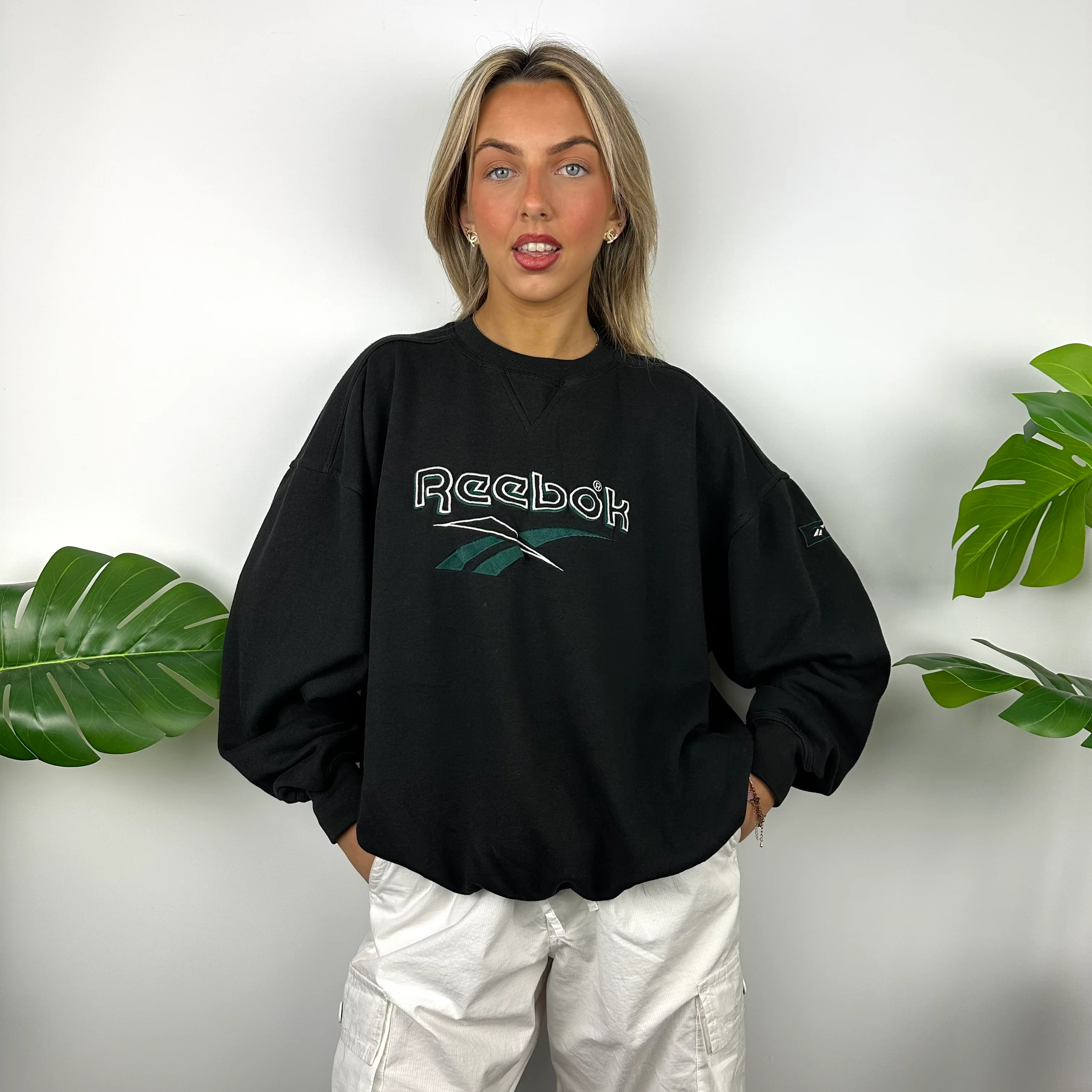 Reebok Black Embroidered Spell Out Sweatshirt (M) - Image 3