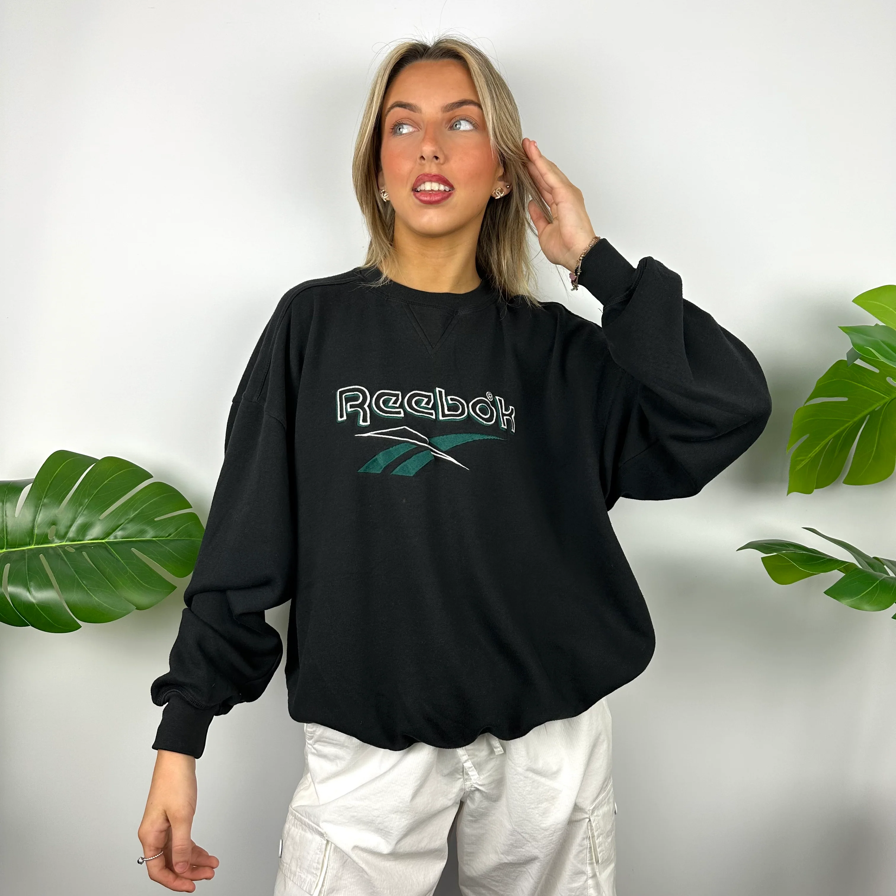 Reebok Black Embroidered Spell Out Sweatshirt (M) - Image 4