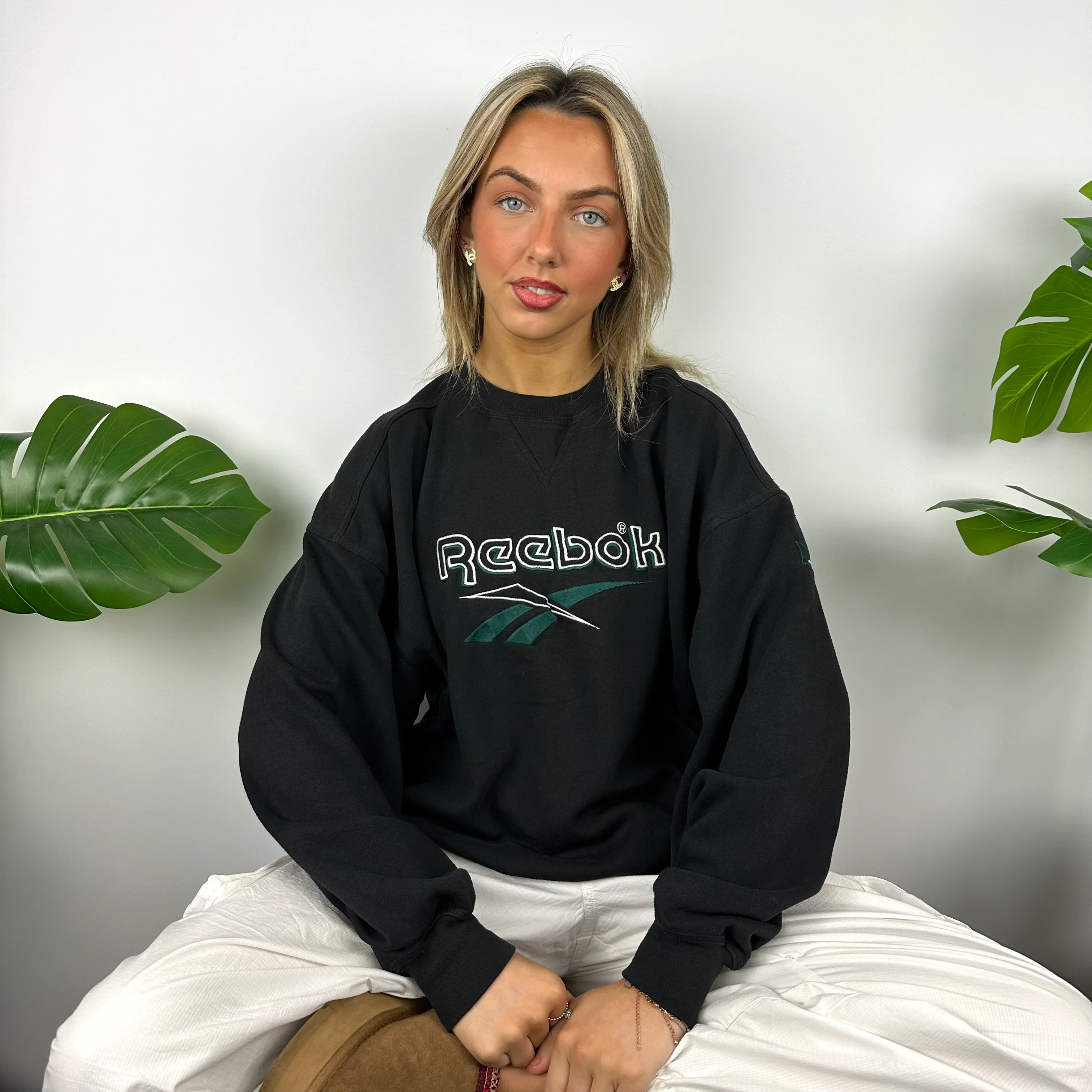 Reebok Black Embroidered Spell Out Sweatshirt (M) - Image 8
