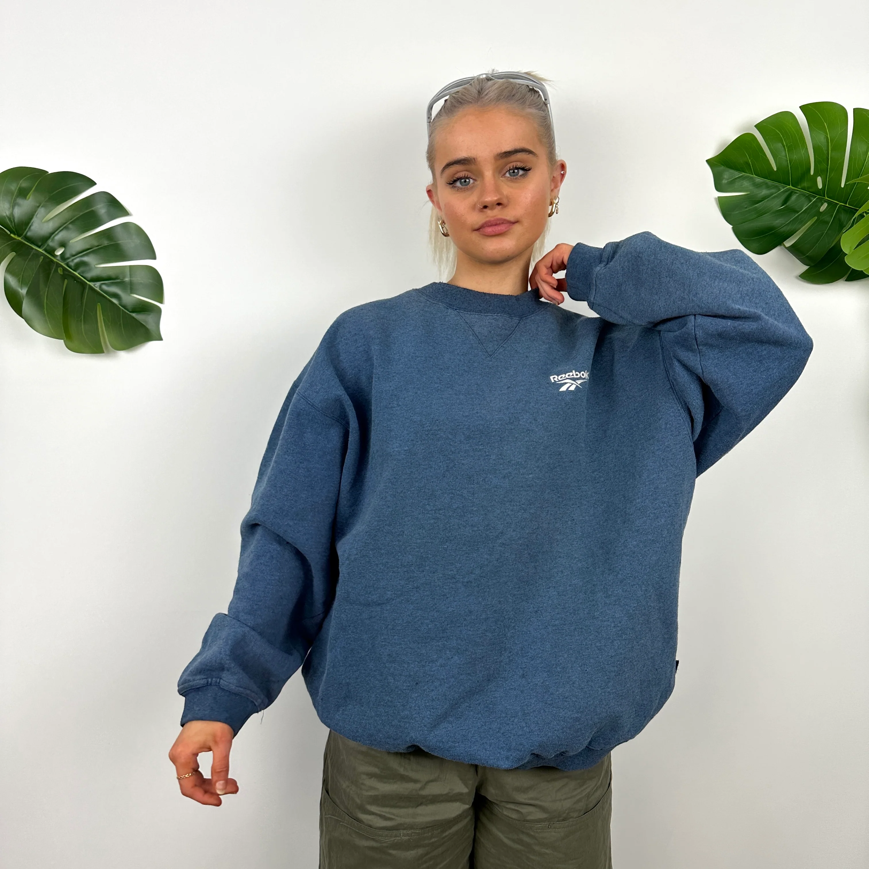 Reebok Blue Embroidered Spell Out Sweatshirt (M) - Image 3