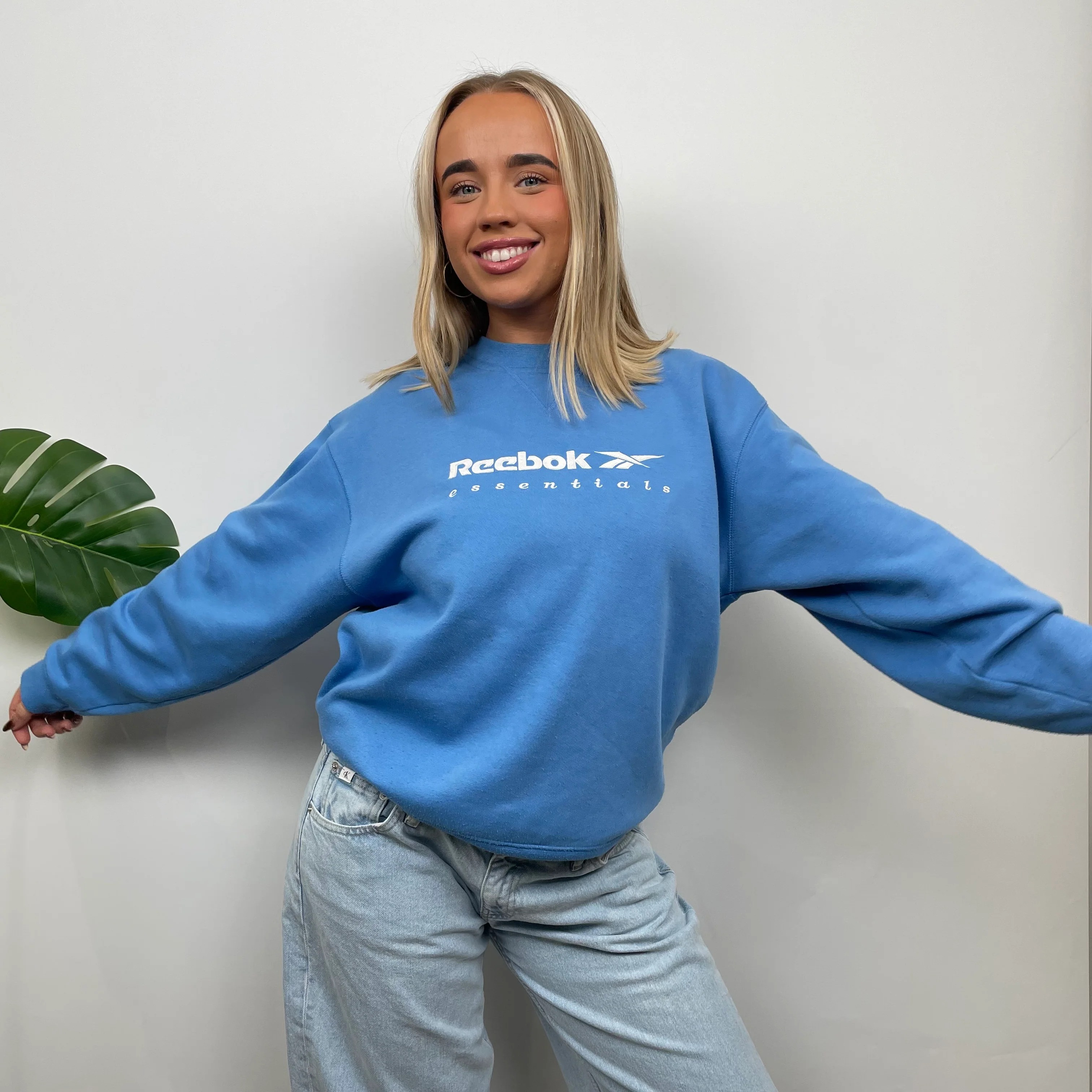 Reebok Blue Embroidered Spell Out Sweatshirt (S) - Image 6