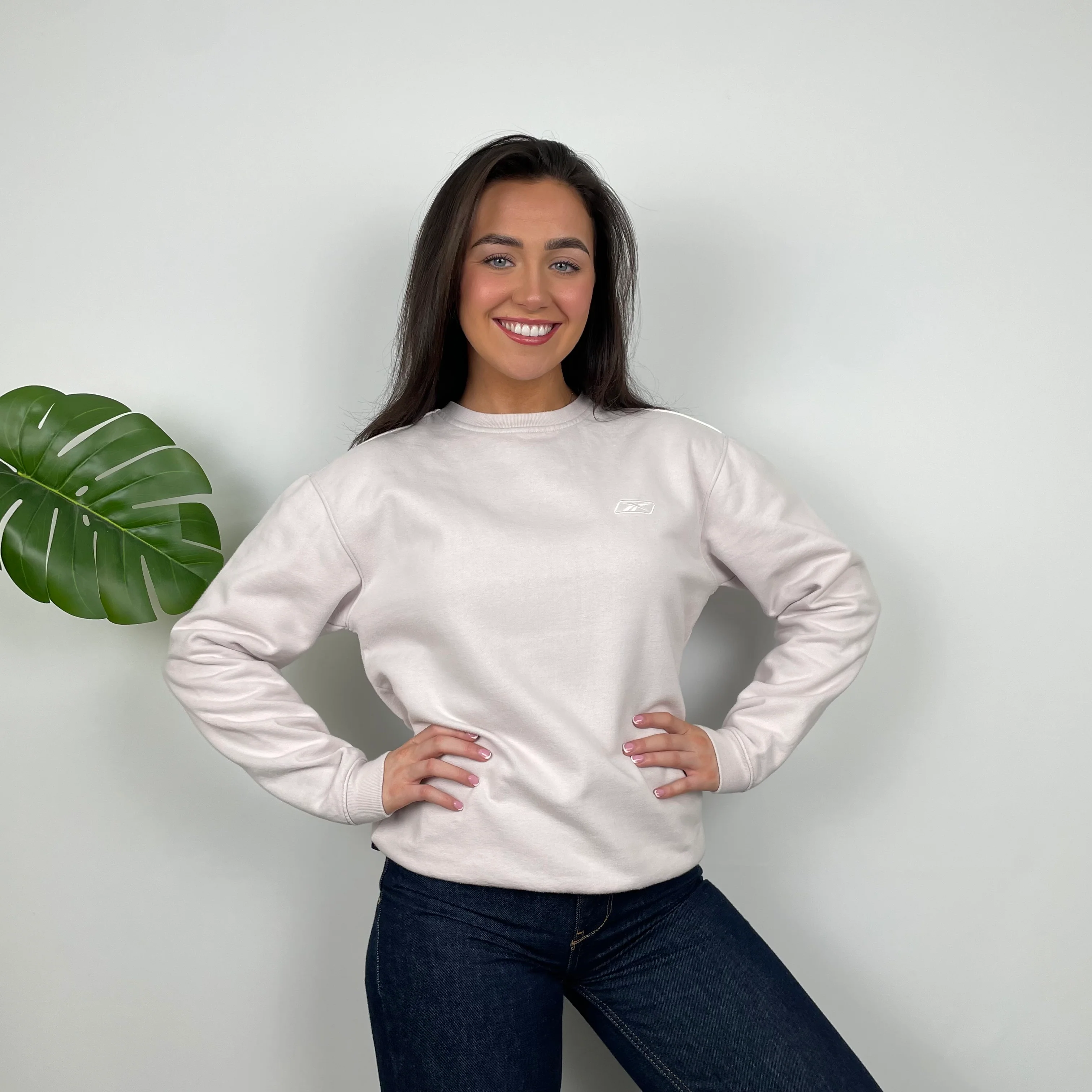 Reebok Blush Pink Embroidered Spell Out Sweatshirt (M) - Image 2